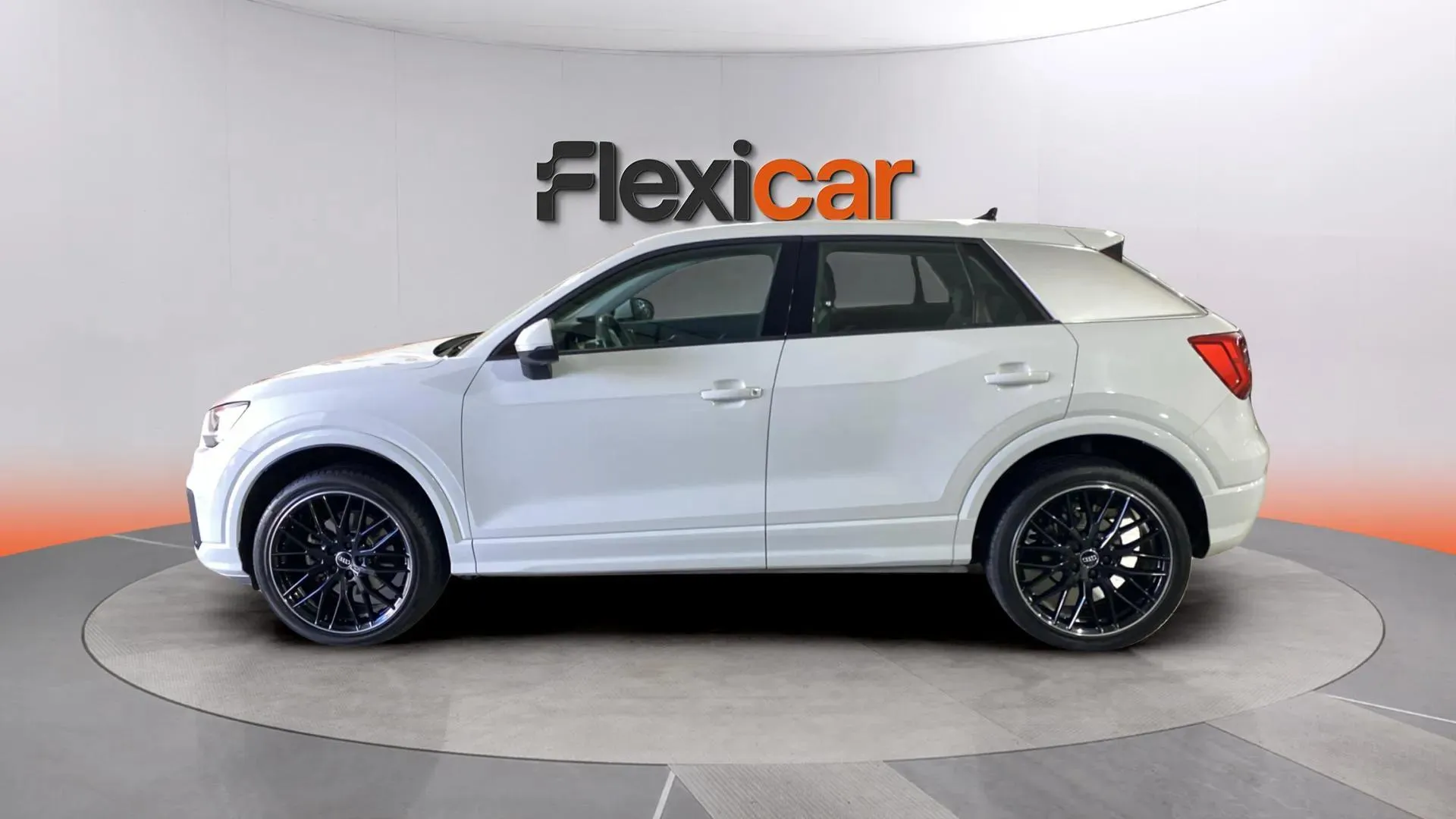 Audi Q2 Advanced 30 TDI S tronic - foto 3