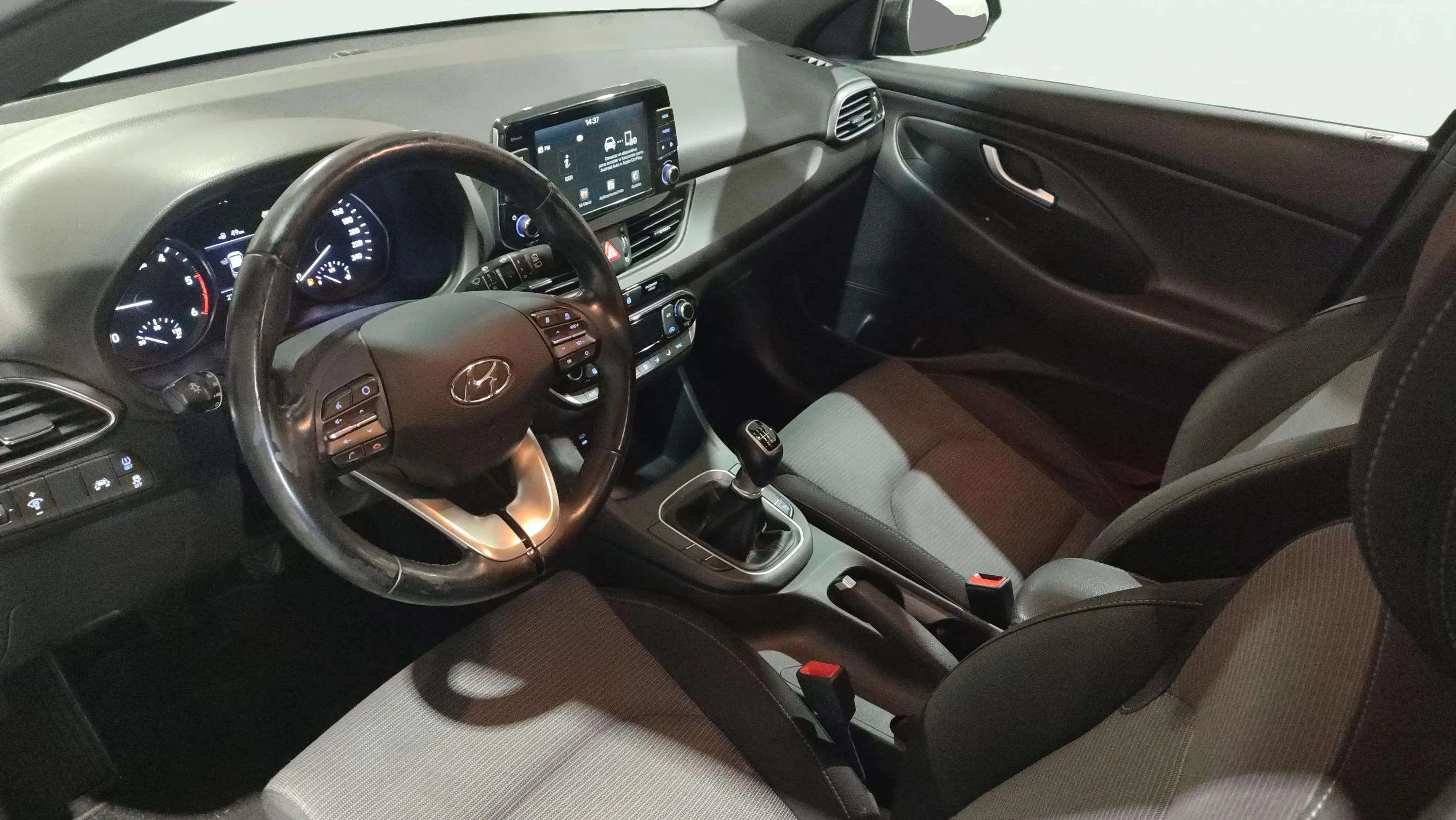 Hyundai i30 1.6 CRDi Klass - foto 6