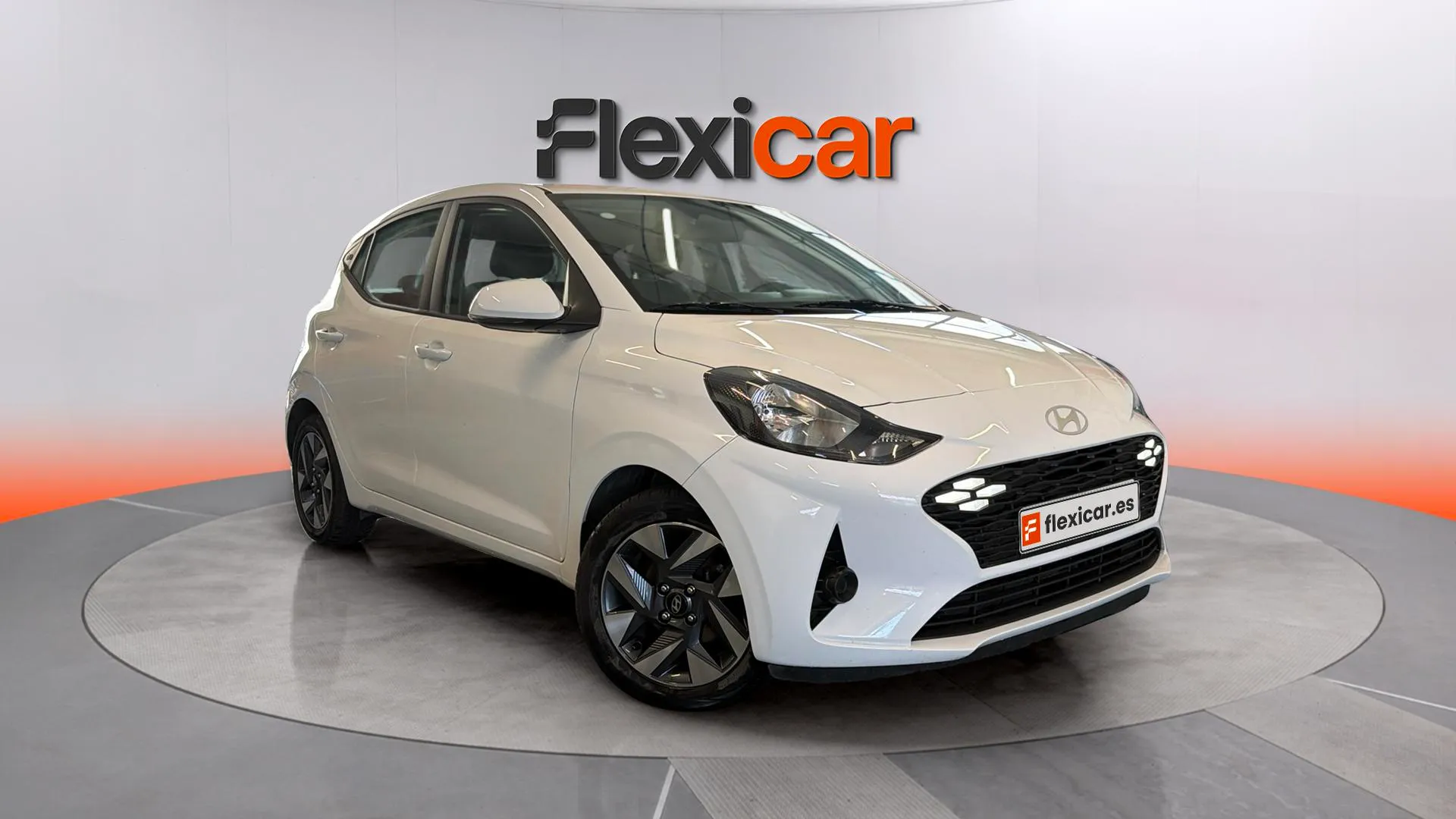 Hyundai i10 1.0 Klass - foto 1