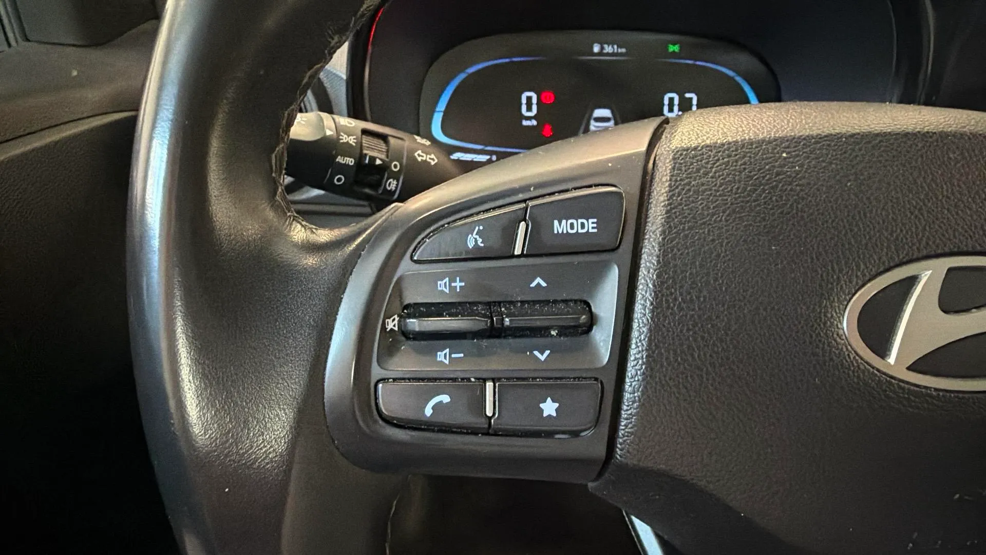 Hyundai i10 1.0 Klass - foto 21
