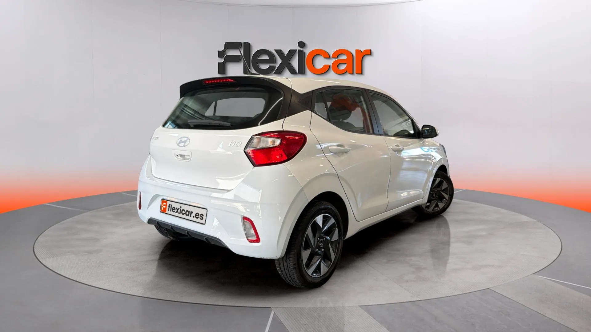 Hyundai i10 1.0 Klass - foto 7