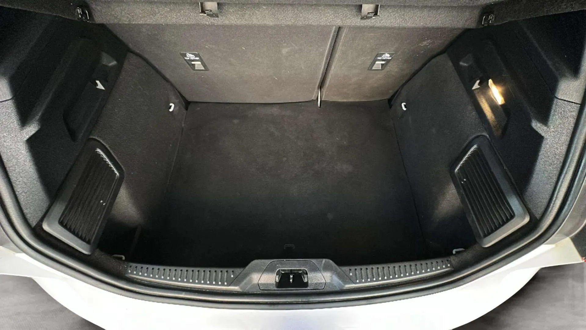 Ford Focus 1.0 EcoBoost ST-Line - foto 10
