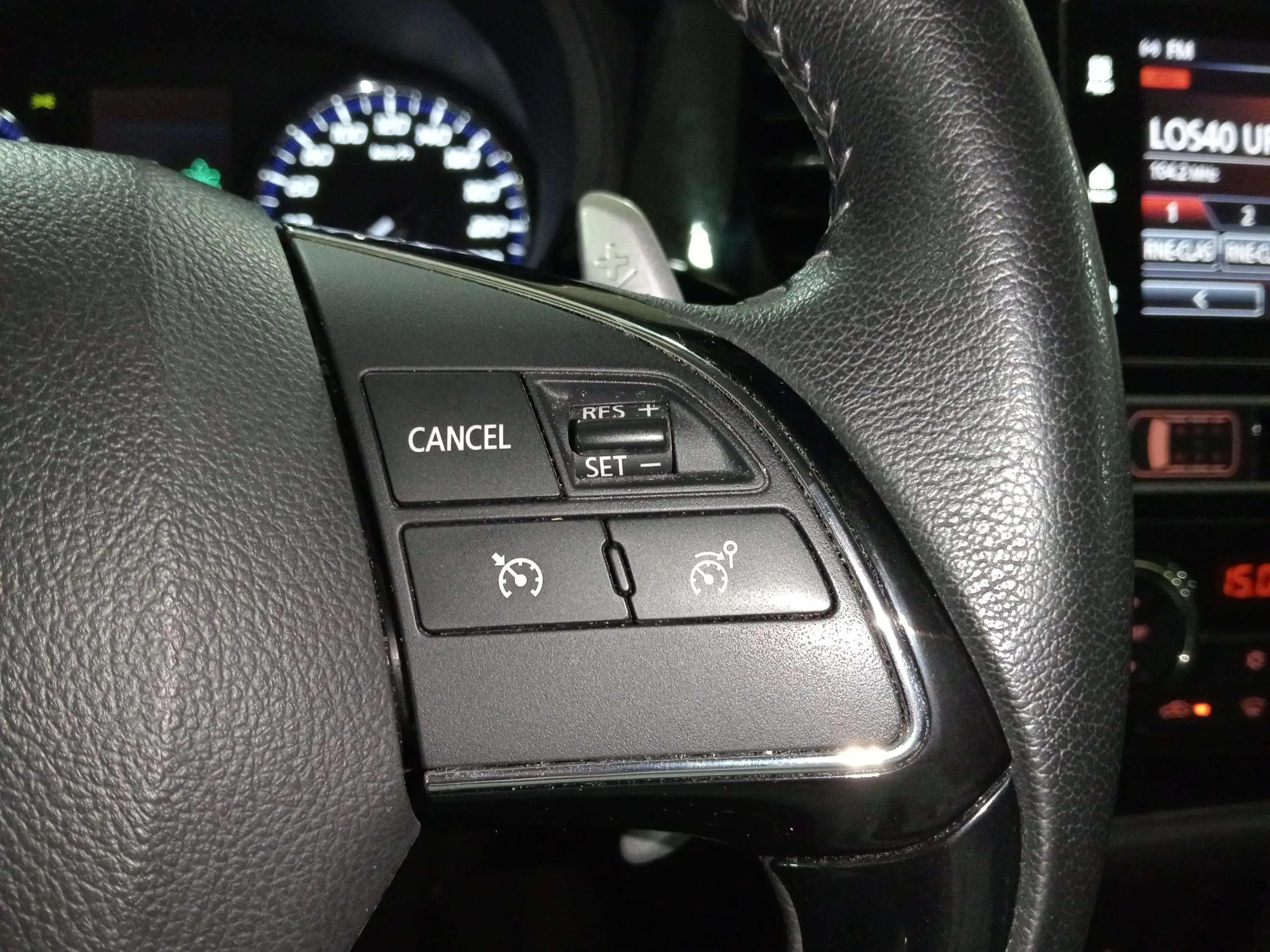 Mitsubishi Outlander 200 MPI Motion CVT 2WD 7 plazas - foto 21