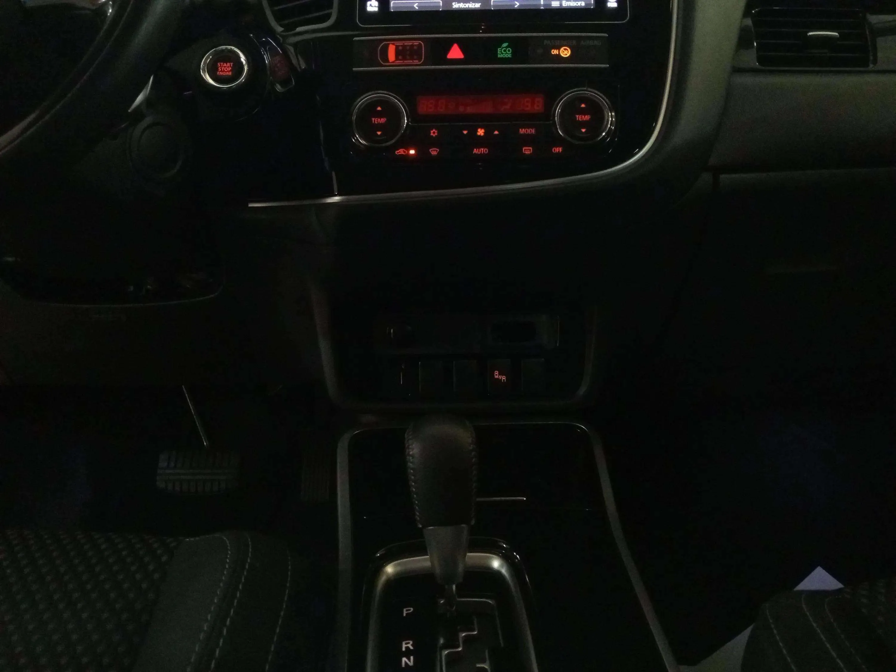 Mitsubishi Outlander 200 MPI Motion CVT 2WD 7 plazas - foto 10