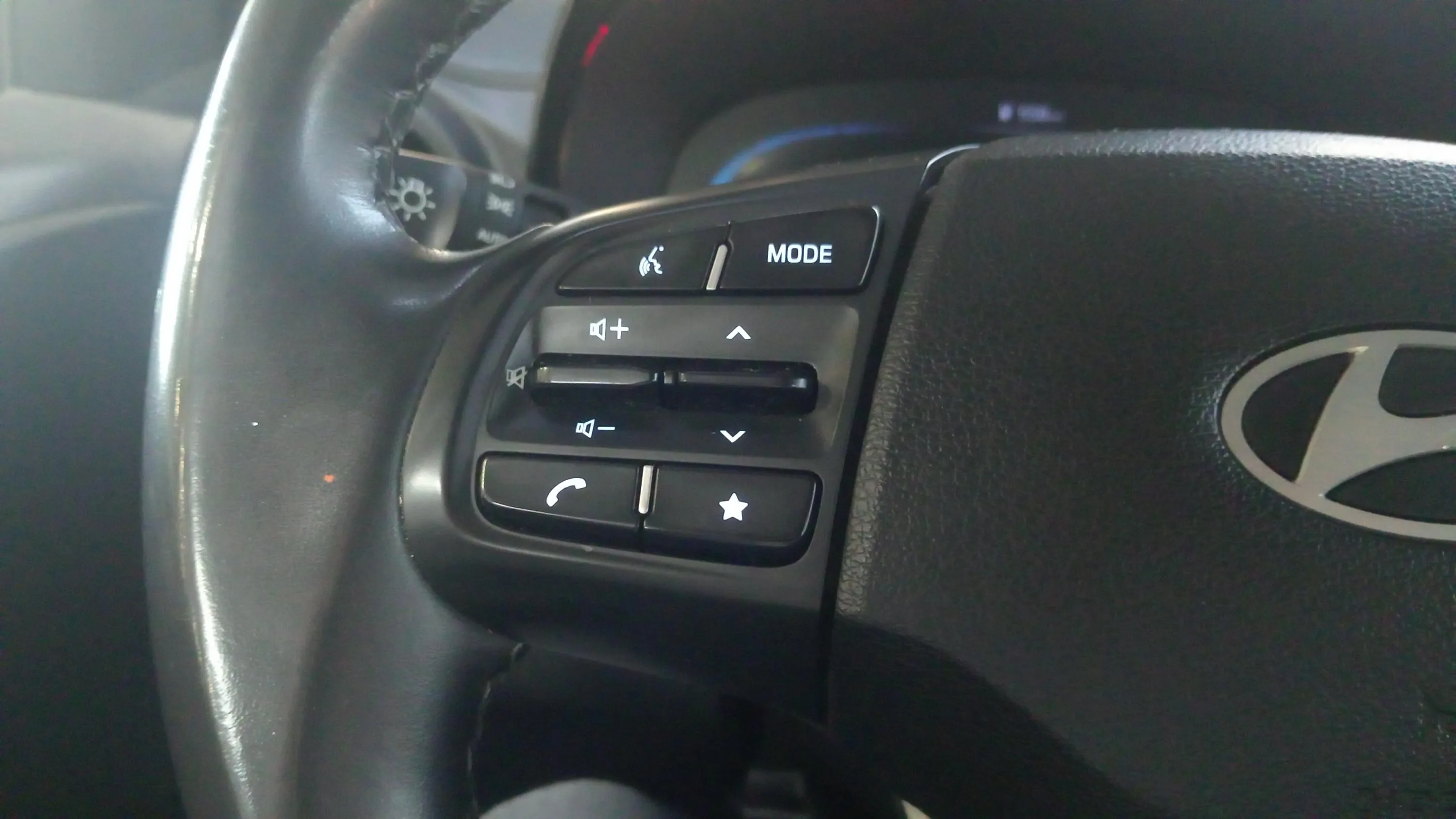 Hyundai i10 1.0 Klass - foto 22