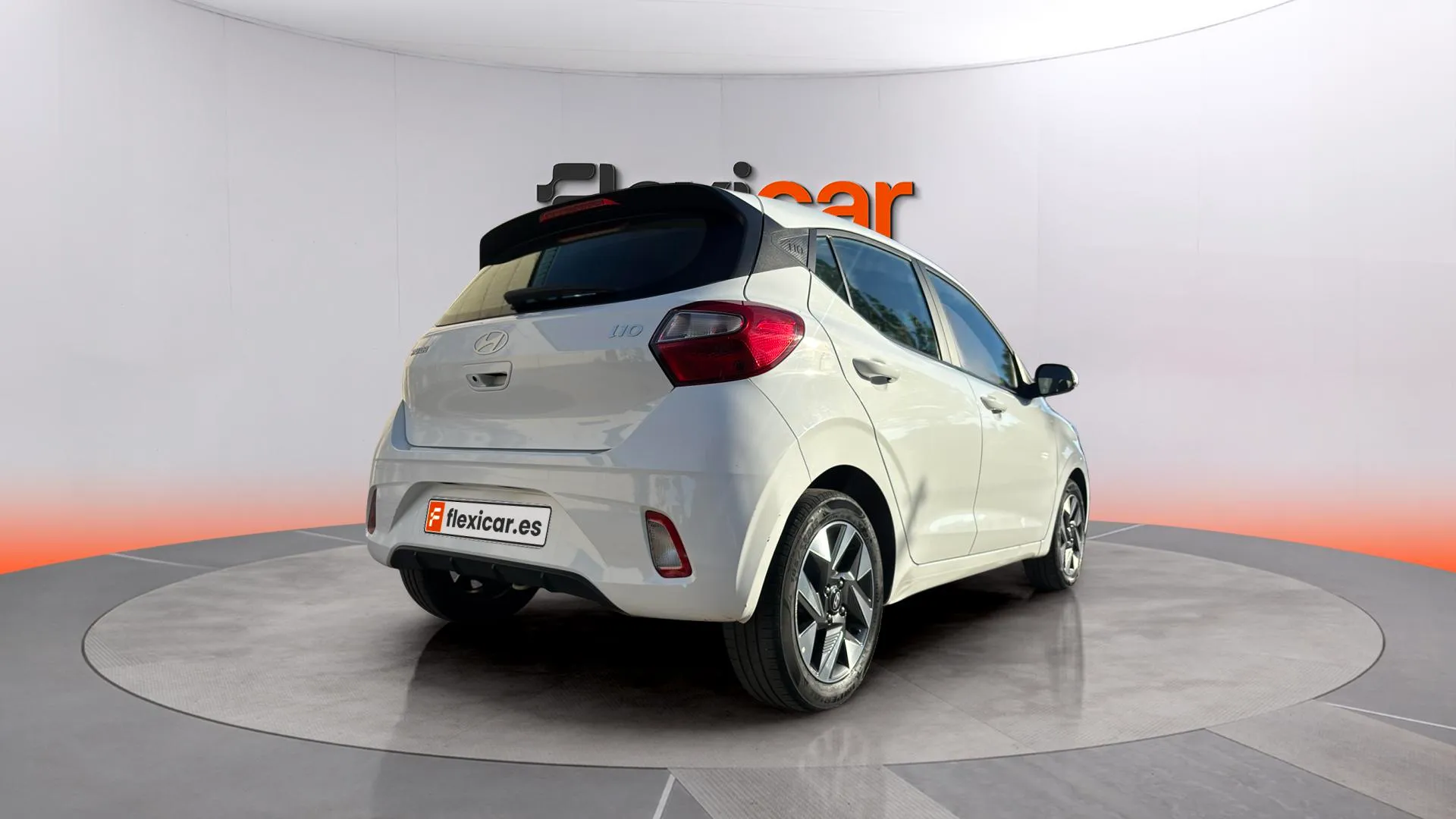 Hyundai i10 1.0 Klass - foto 8