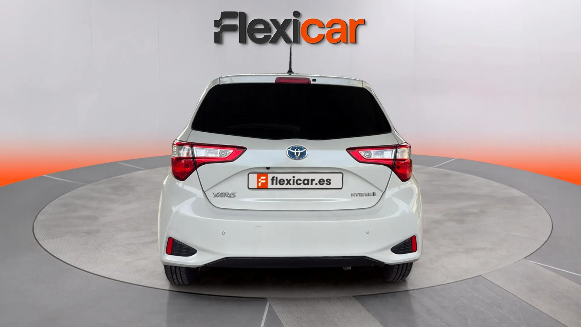 Toyota Yaris 1.5 100H Active Tech - foto 5