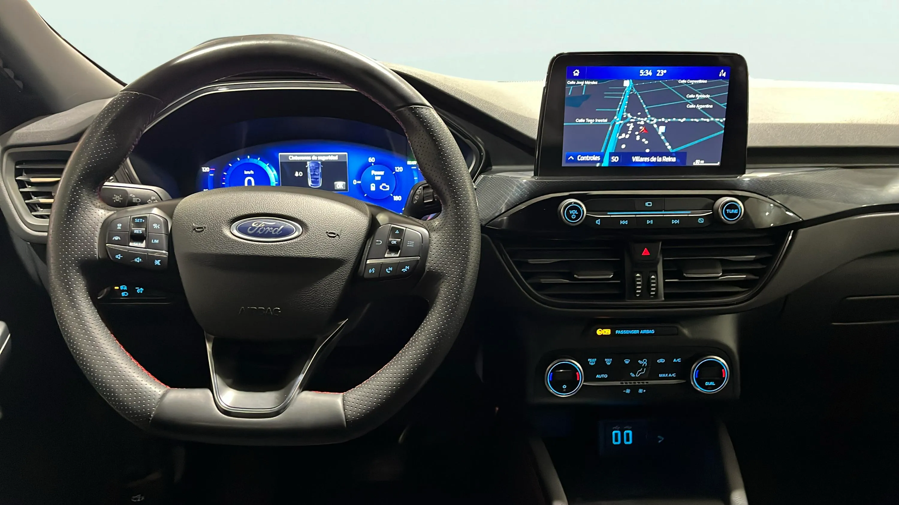 Ford Kuga Titanium 2.5 Duratec PHEV - foto 31