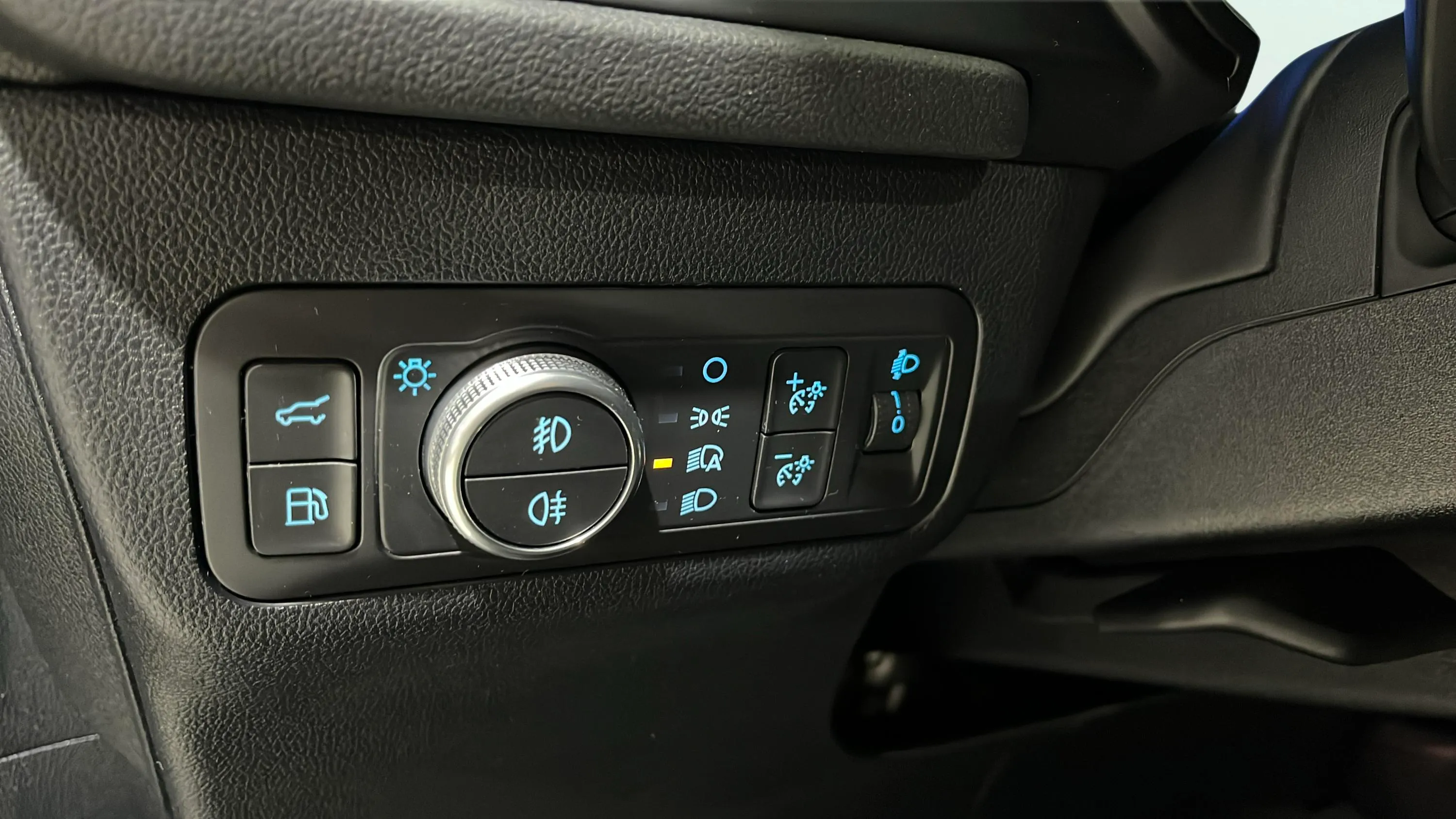 Ford Kuga Titanium 2.5 Duratec PHEV - foto 16