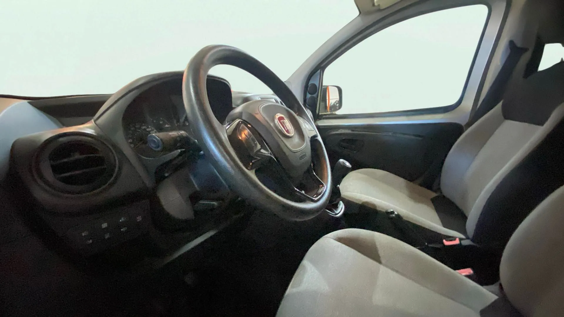 Fiat Qubo - foto 8