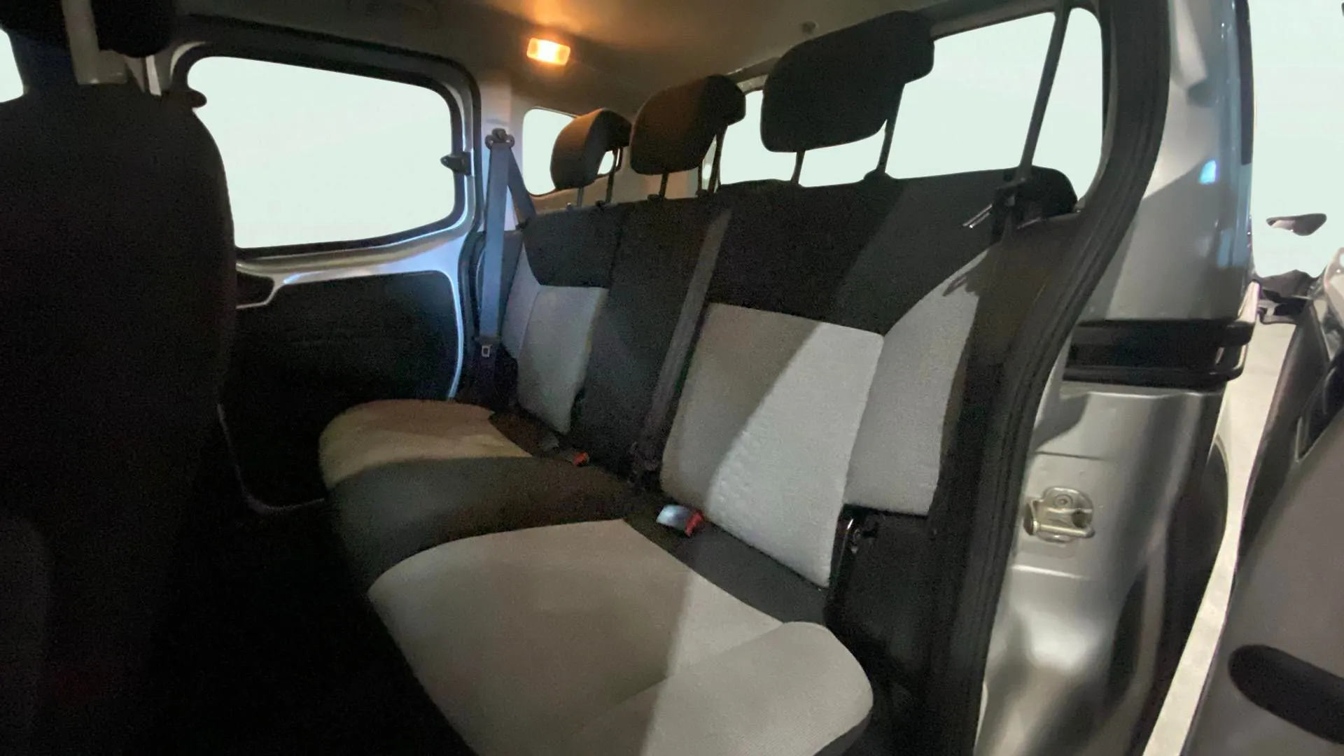 Fiat Qubo - foto 15