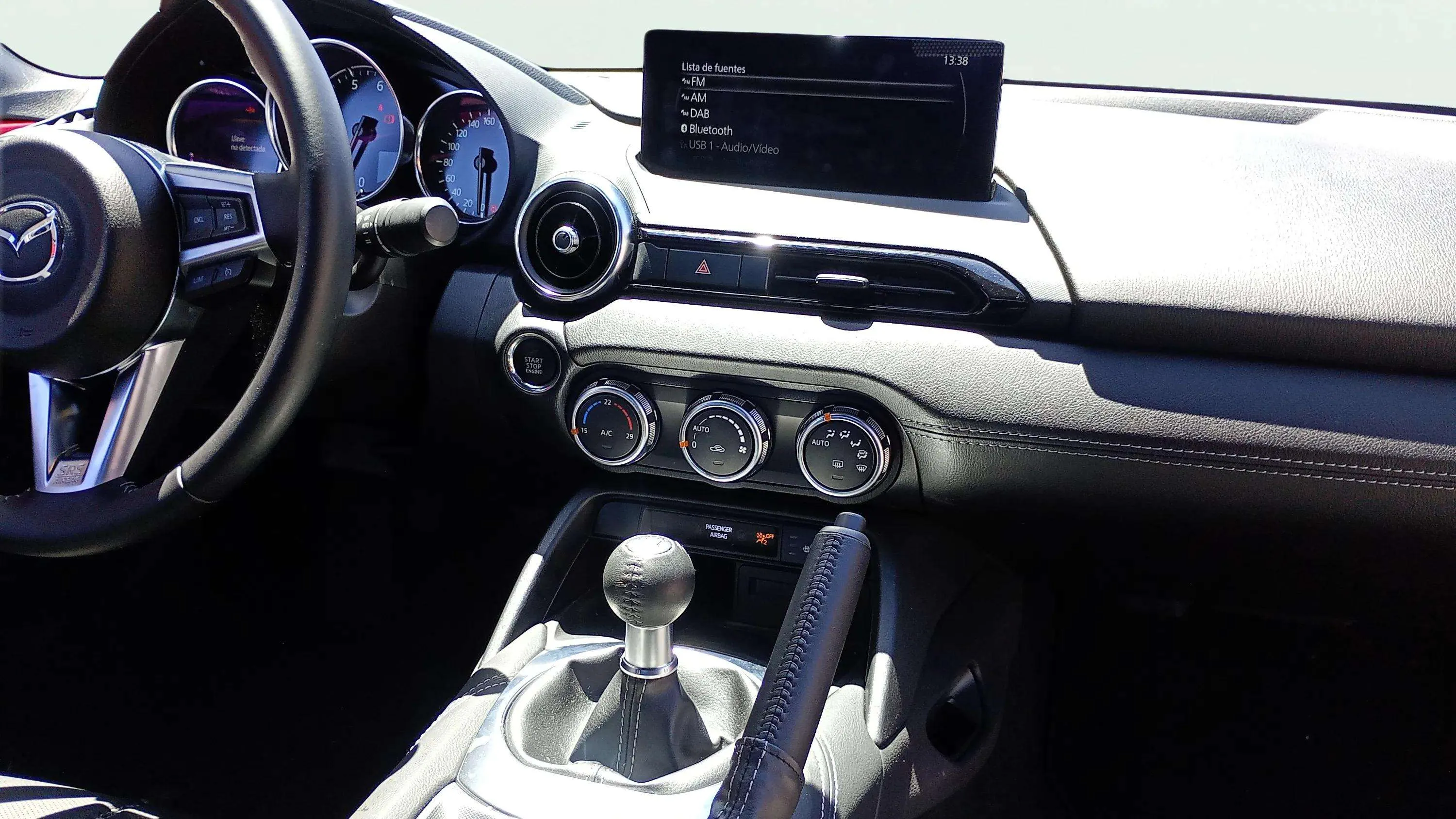 Mazda MX-5 1.5 Skyactiv-G Exclusive-Line - foto 9
