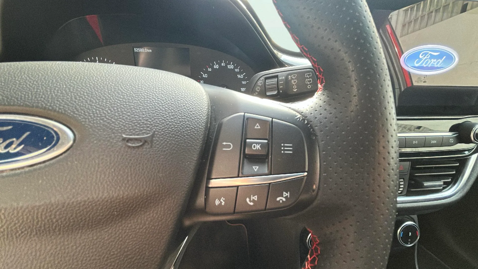 Ford Fiesta 1.0 EcoBoost MHEV ST-Line - foto 11