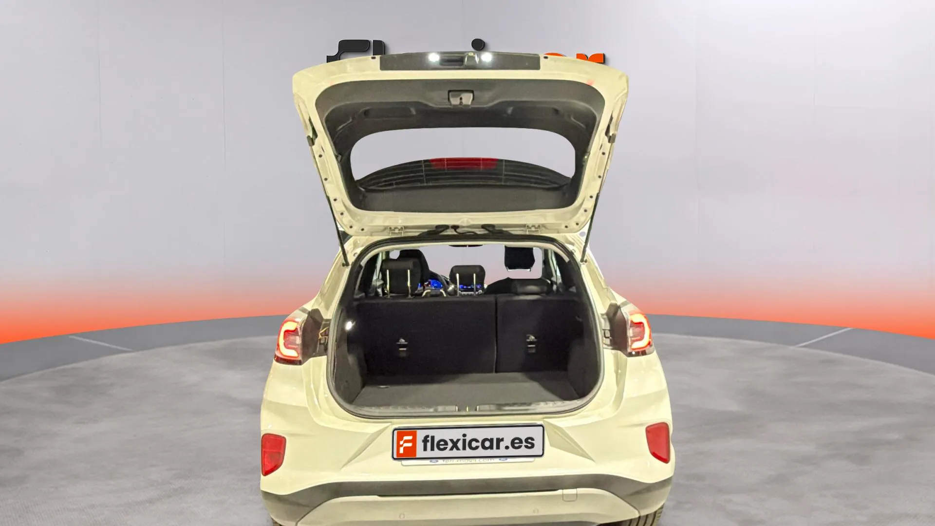 Ford Puma 1.0 EcoBoost Titanium - foto 18