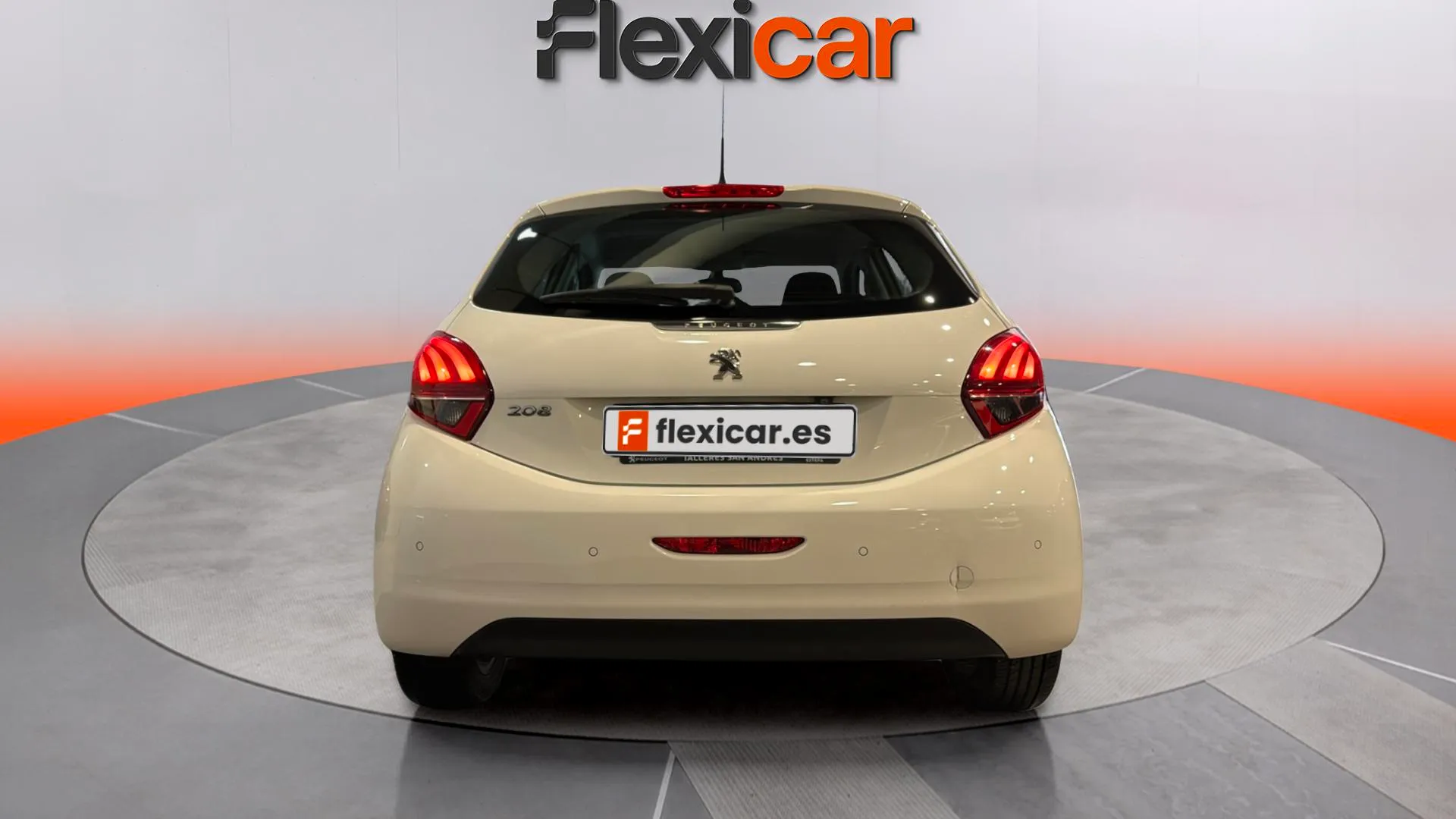 Peugeot 208 Allure 1.2L PureTech - foto 6