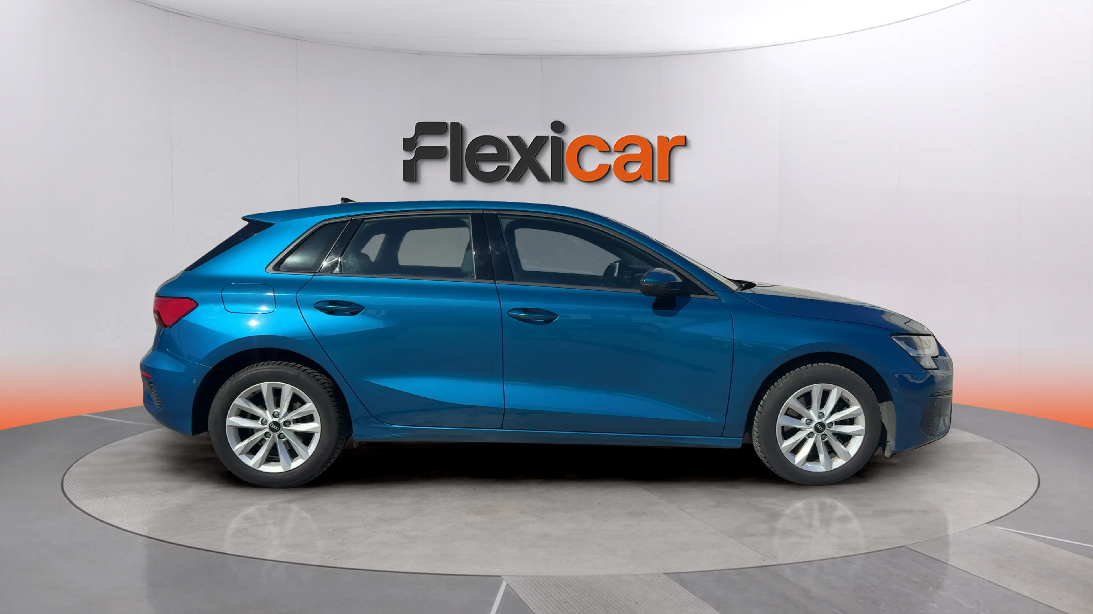 Audi A3 Sportback 35 TFSI - foto 8
