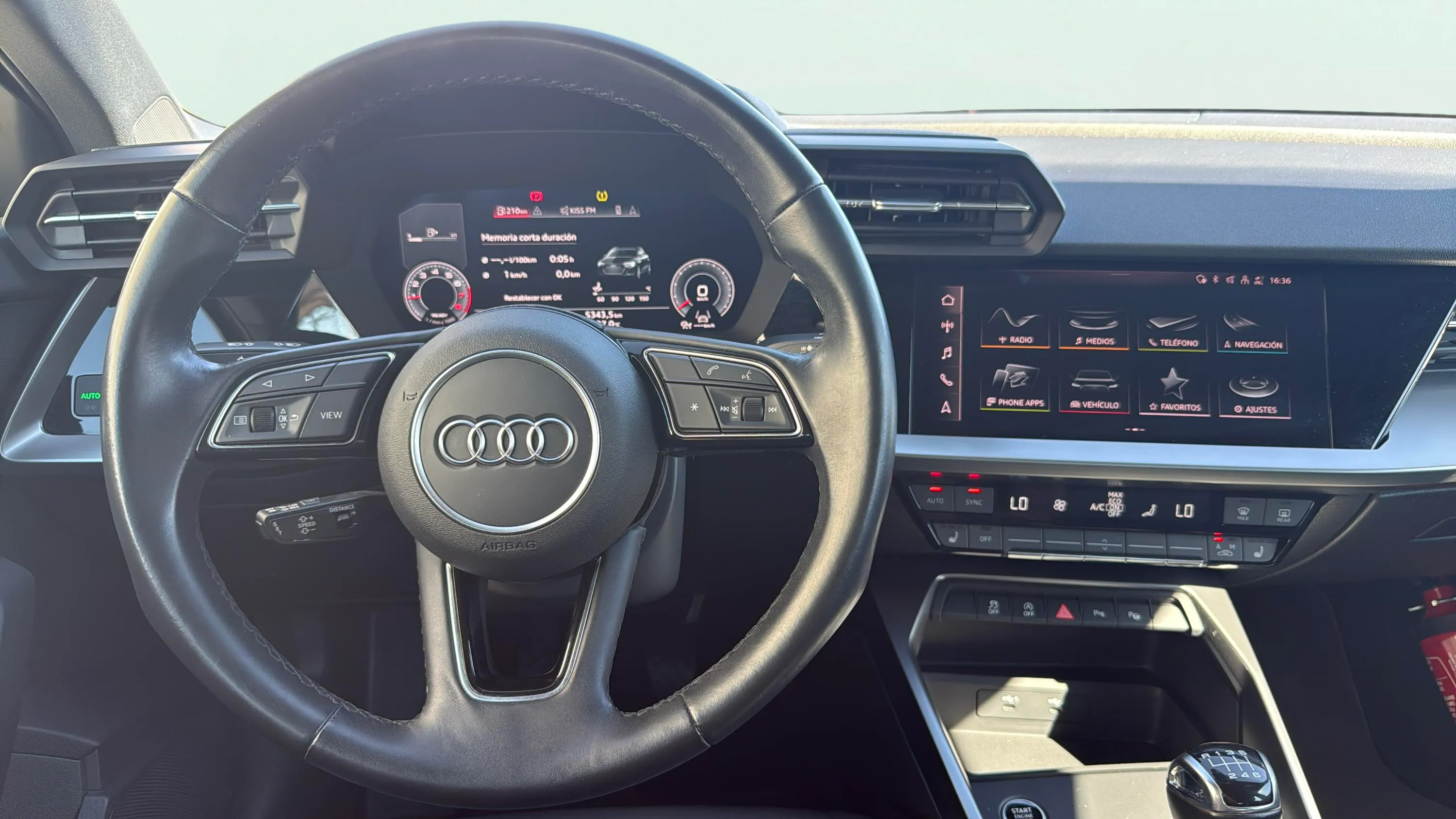 Audi A3 Sportback 35 TFSI - foto 11