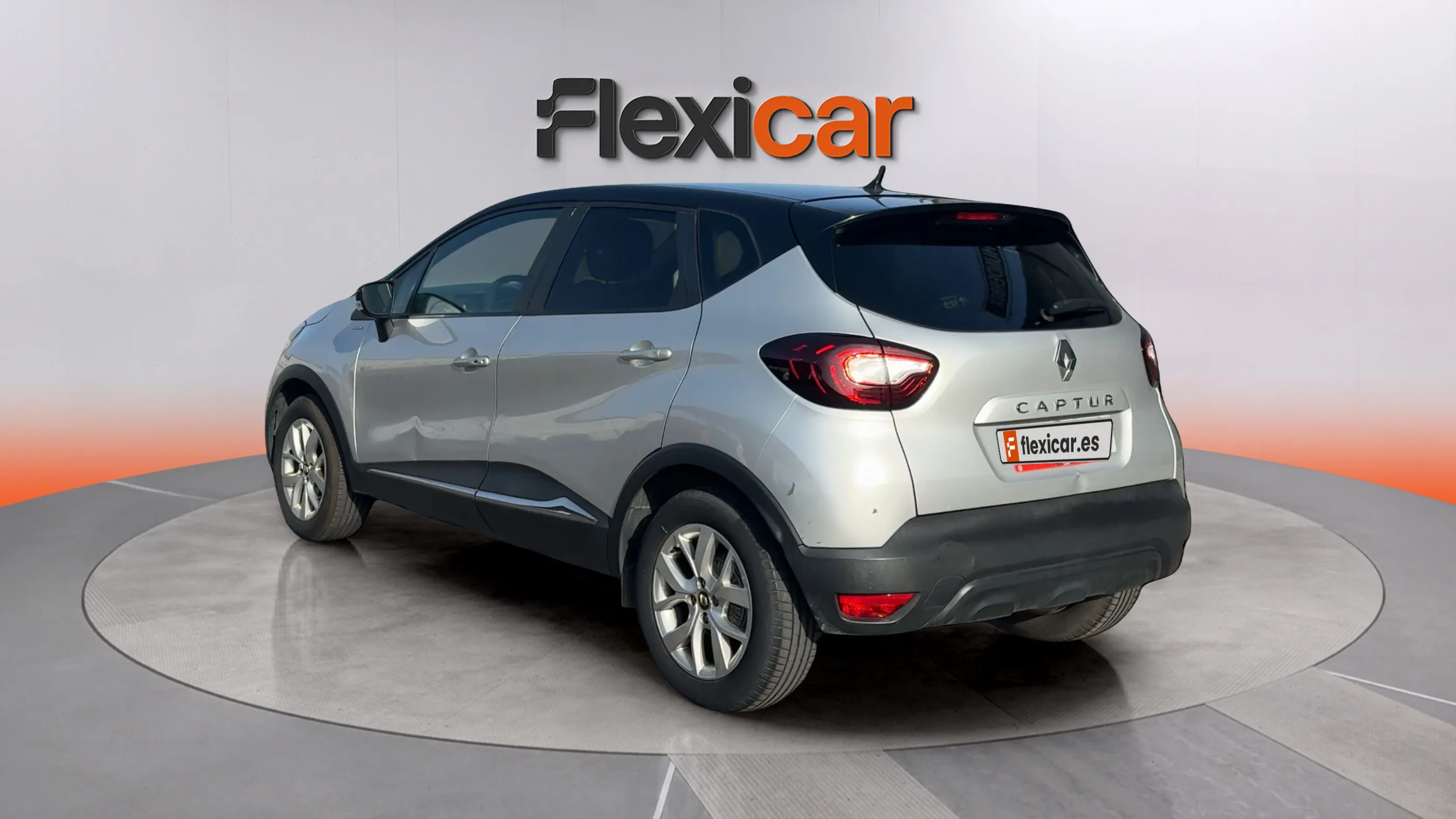 Renault Captur Intens TCe - foto 5