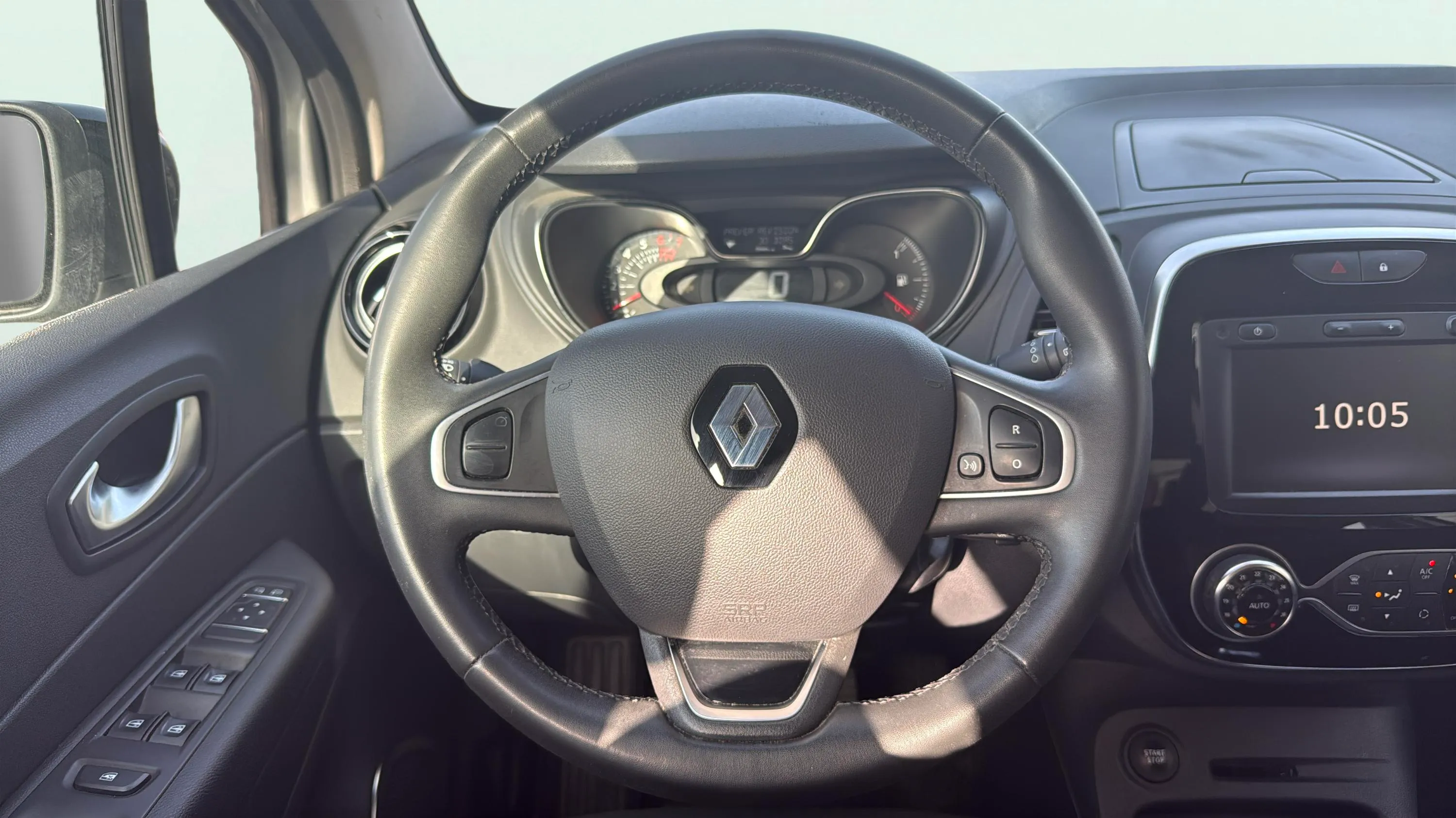 Renault Captur Intens TCe - foto 11