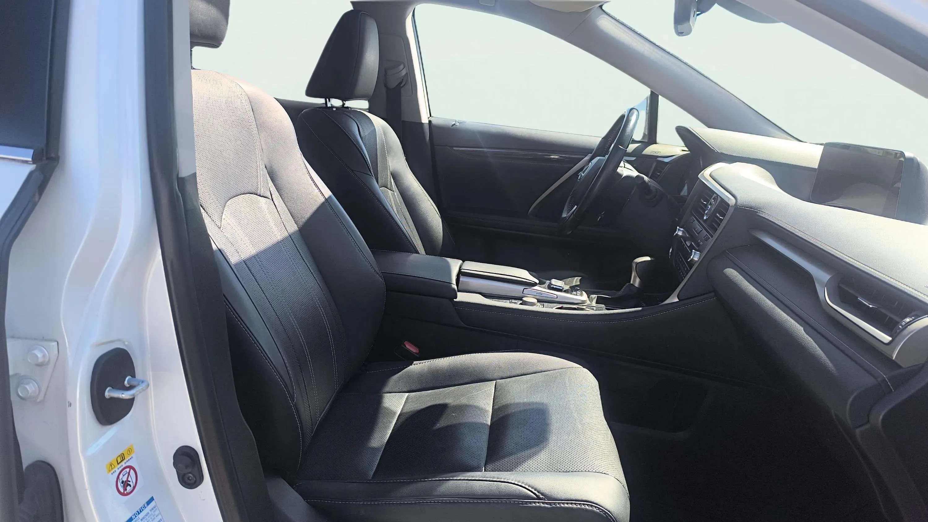 Lexus RX 450h Executive - foto 12