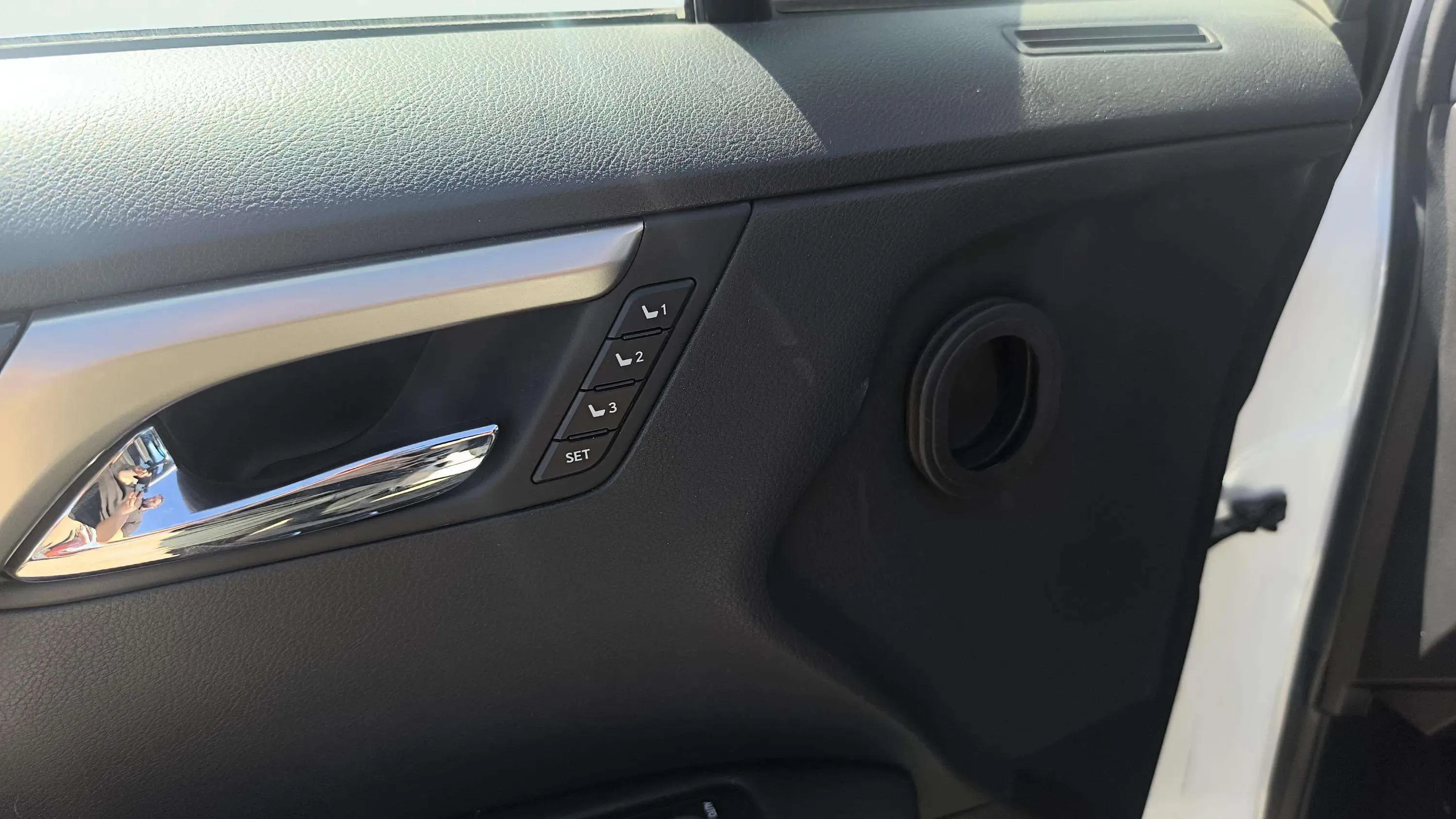 Lexus RX 450h Executive - foto 16