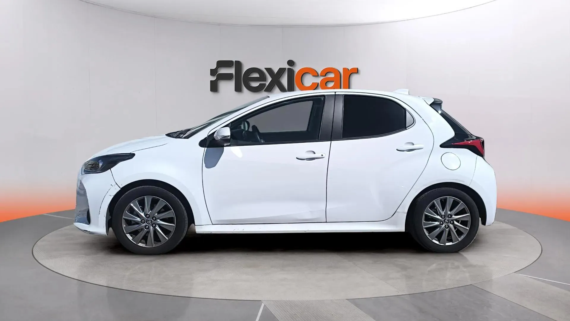 Toyota Yaris 1.5 120H Style Plus - foto 3