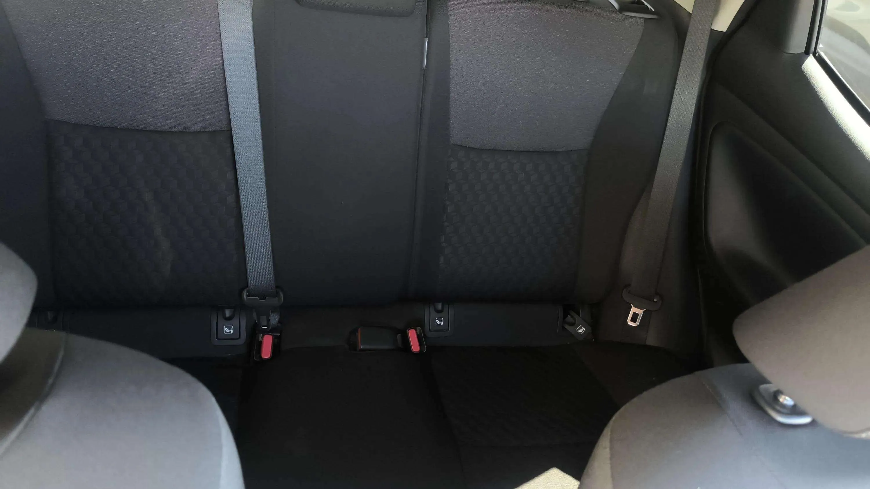 Toyota Yaris 1.5 120H Style Plus - foto 15