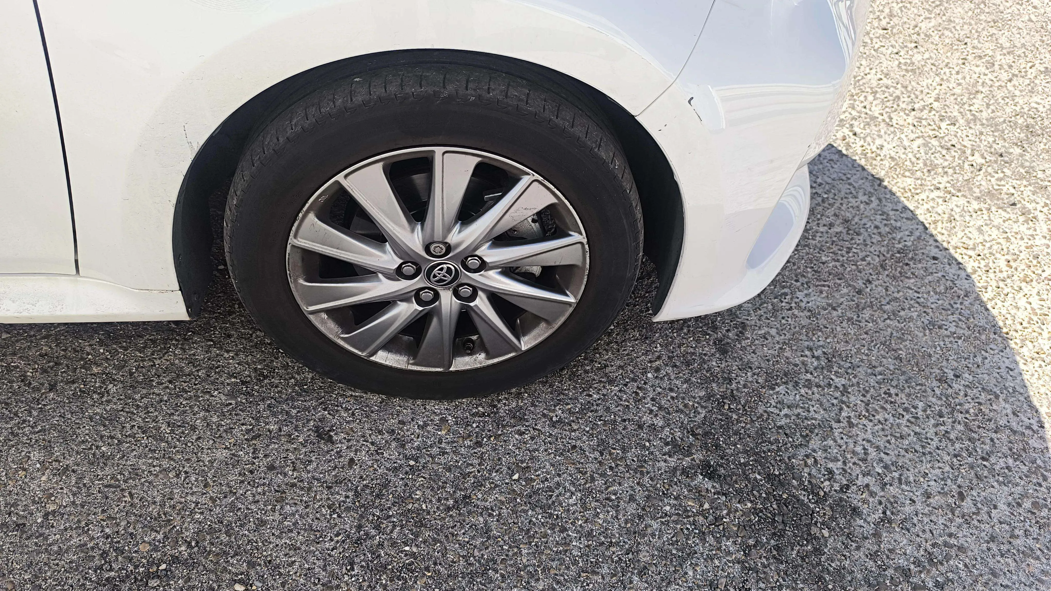 Toyota Yaris 1.5 120H Style Plus - foto 17