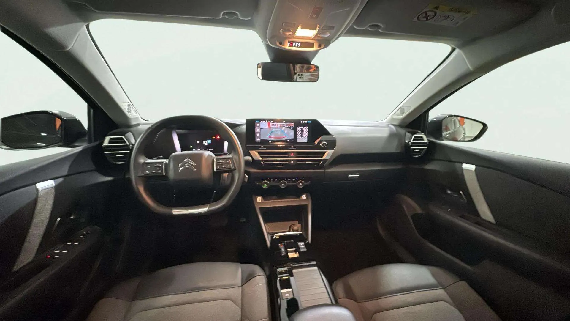 Citroën C4 PureTech 130 EAT8 Shine - foto 9