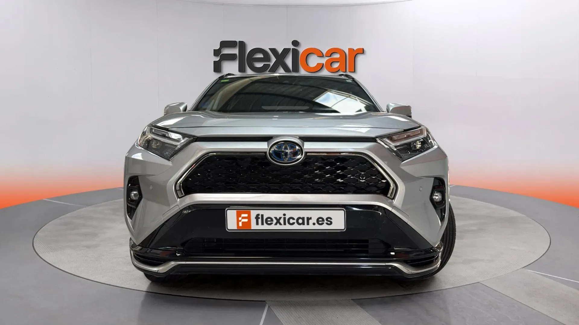 Toyota RAV4 2.5l PLUG-IN 300PH (e-CVT) Advance - foto 2