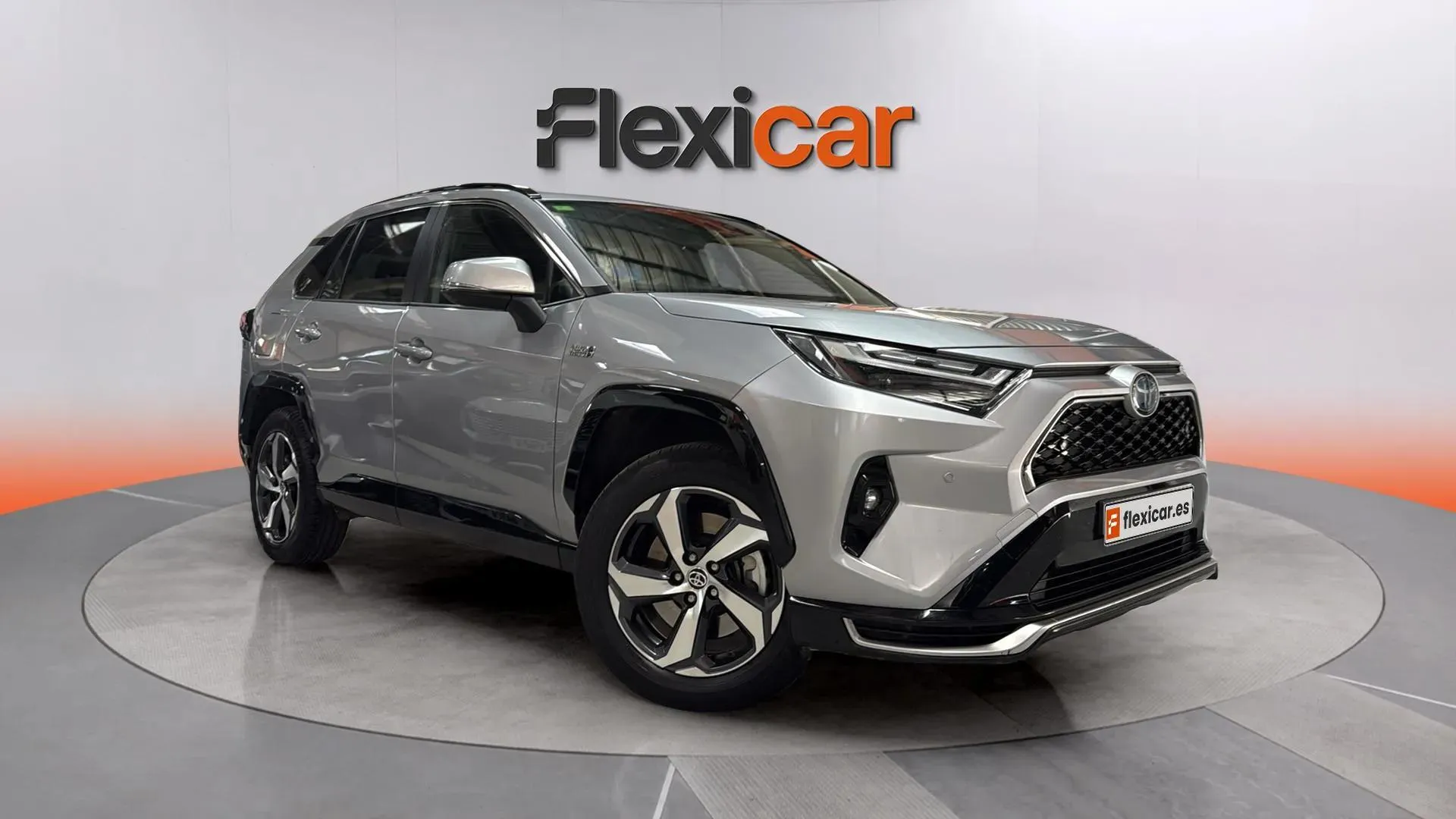 Toyota RAV4 2.5l PLUG-IN 300PH (e-CVT) Advance