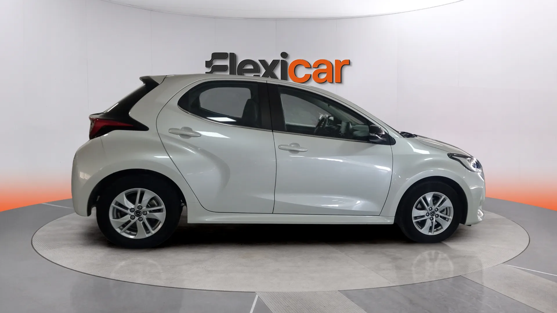 Mazda Mazda2 Hybrid 1.5 CVT Agile Comfort - foto 8