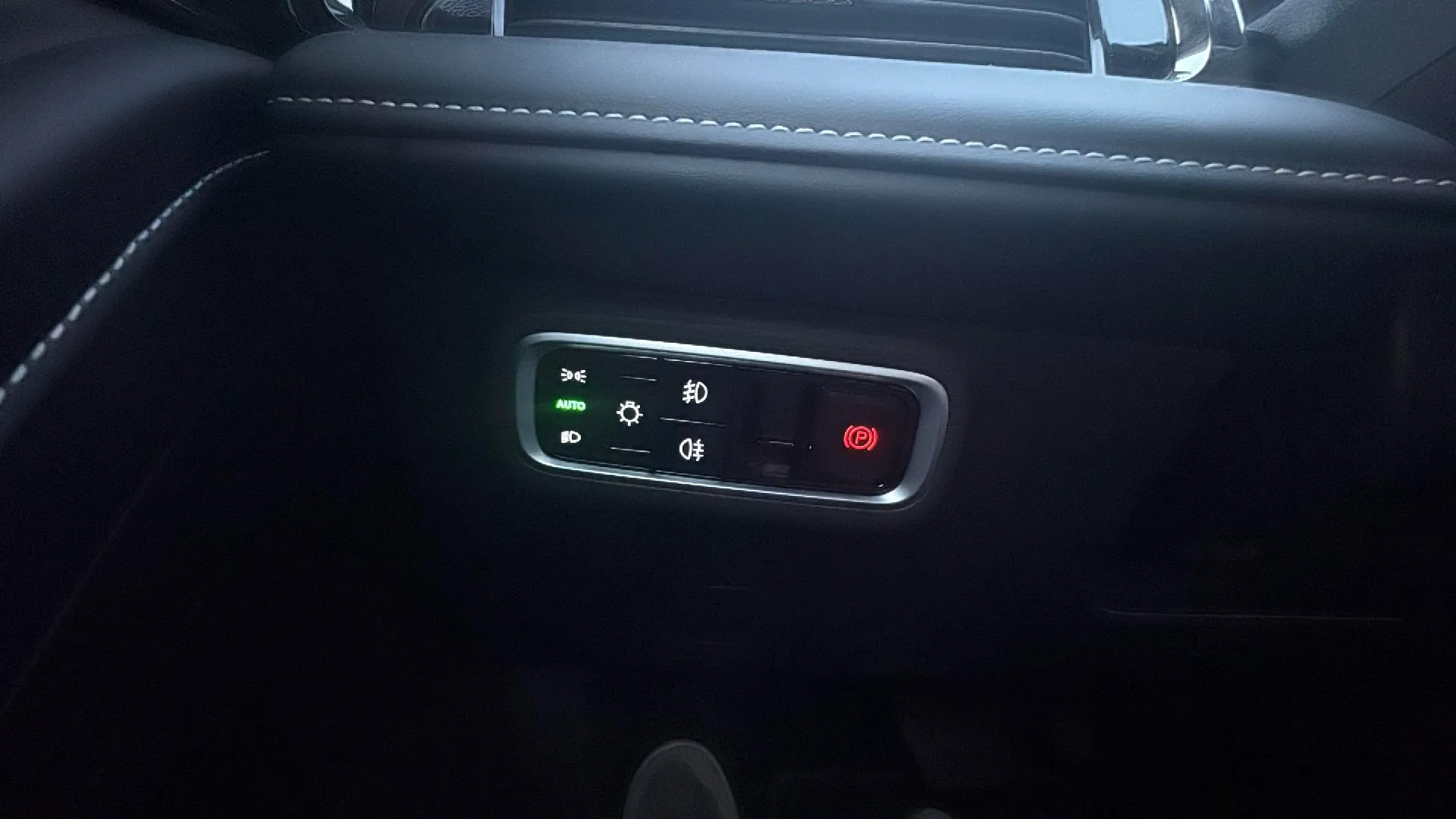 Omoda 5 Premium 1.6 T-GDi - foto 16