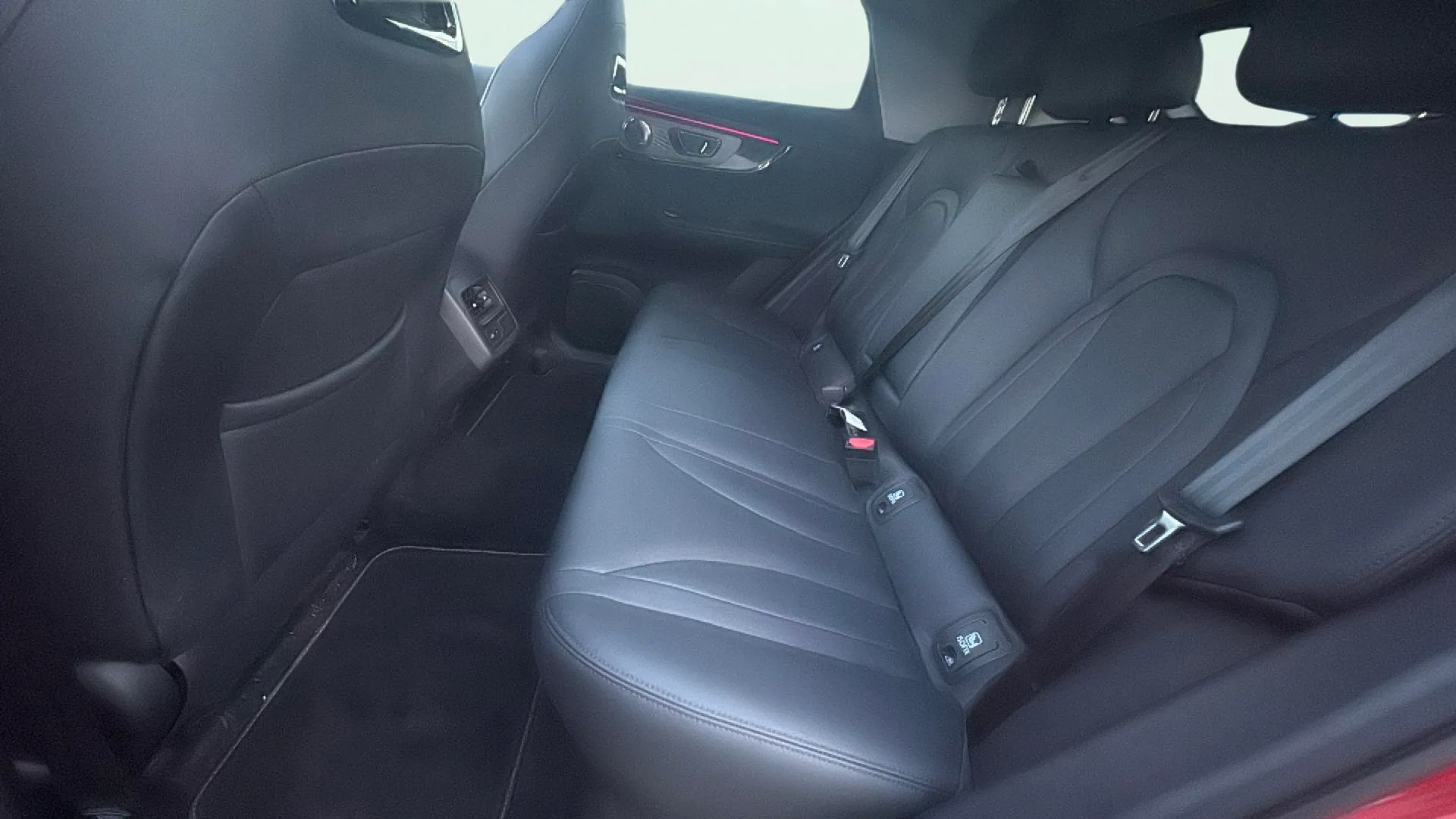 Omoda 5 Premium 1.6 T-GDi - foto 23
