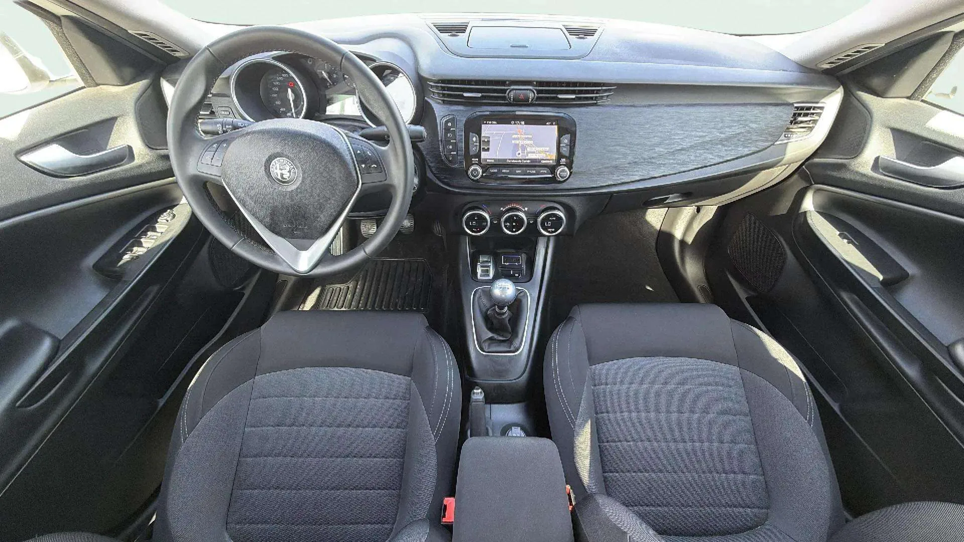 Alfa Romeo Giulietta 1.4 TB Super - foto 10
