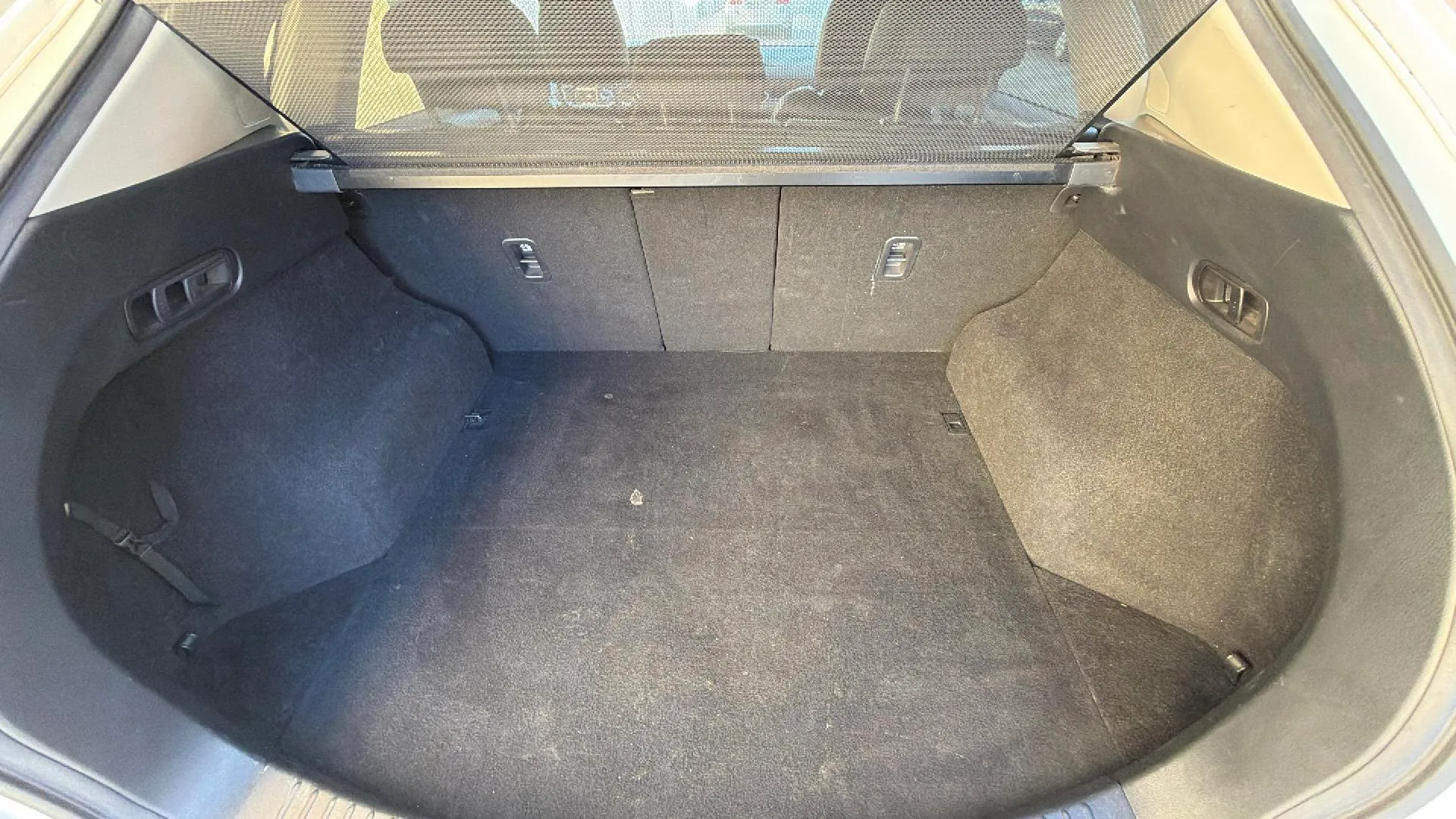 Mazda CX-5 2.5 G 2WD 100 Annivers. - foto 17
