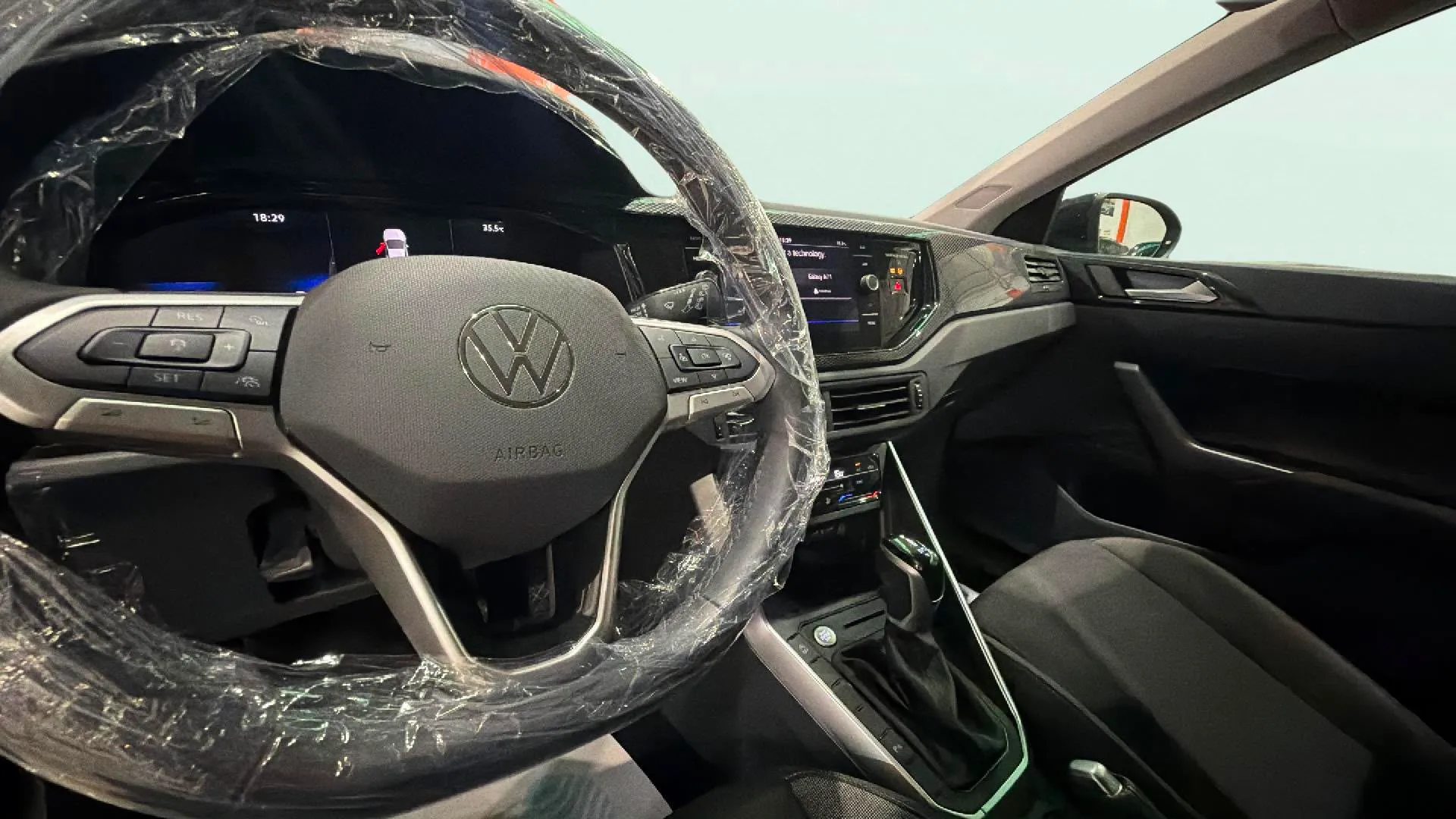 Volkswagen Taigo "más" 1.0 TSI DSG - foto 11