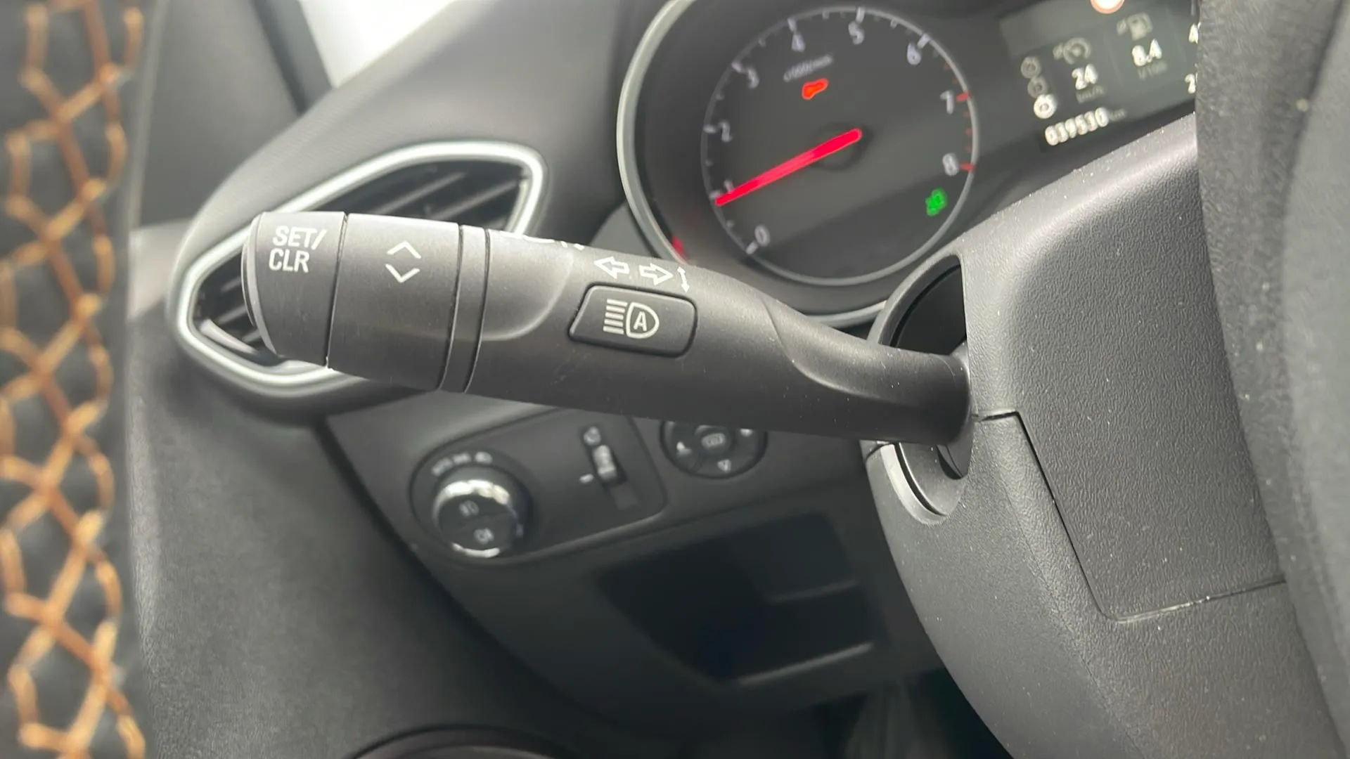 Opel Crossland 1.2T Excellence - foto 12