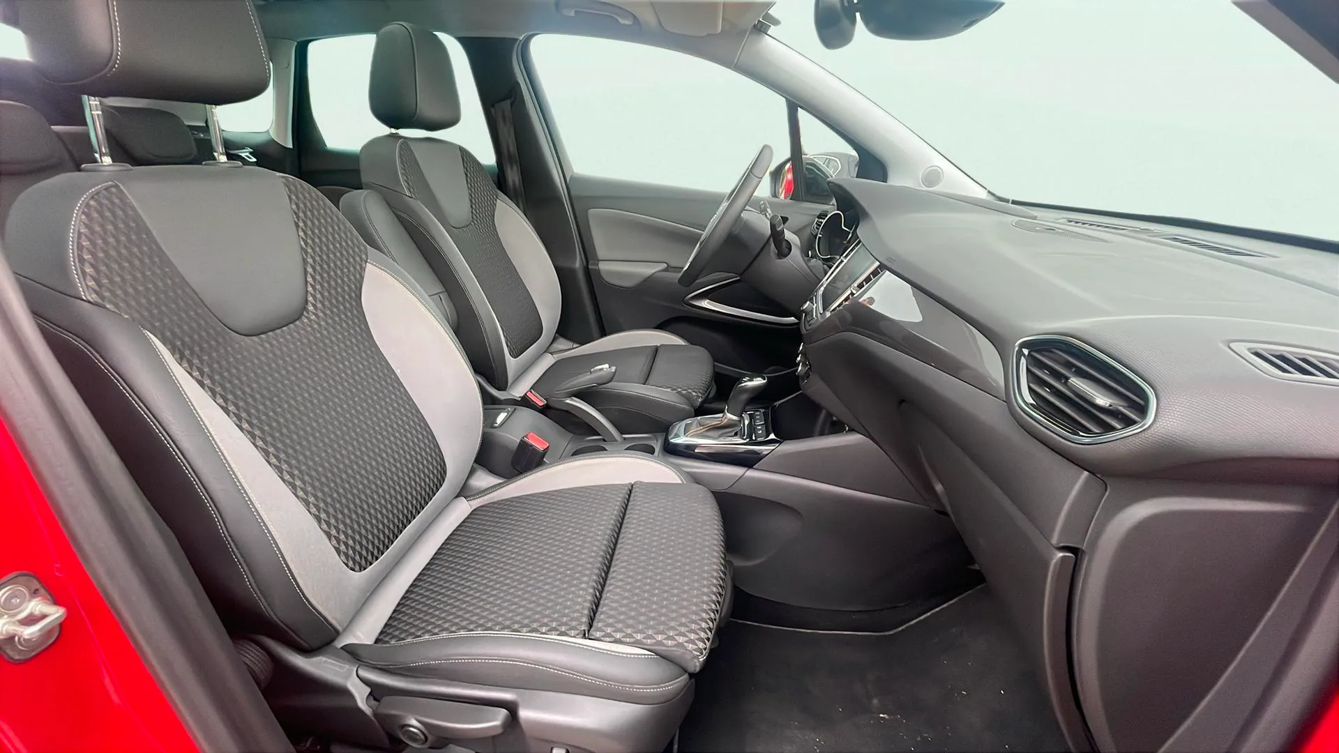 Opel Crossland 1.2T Excellence - foto 23