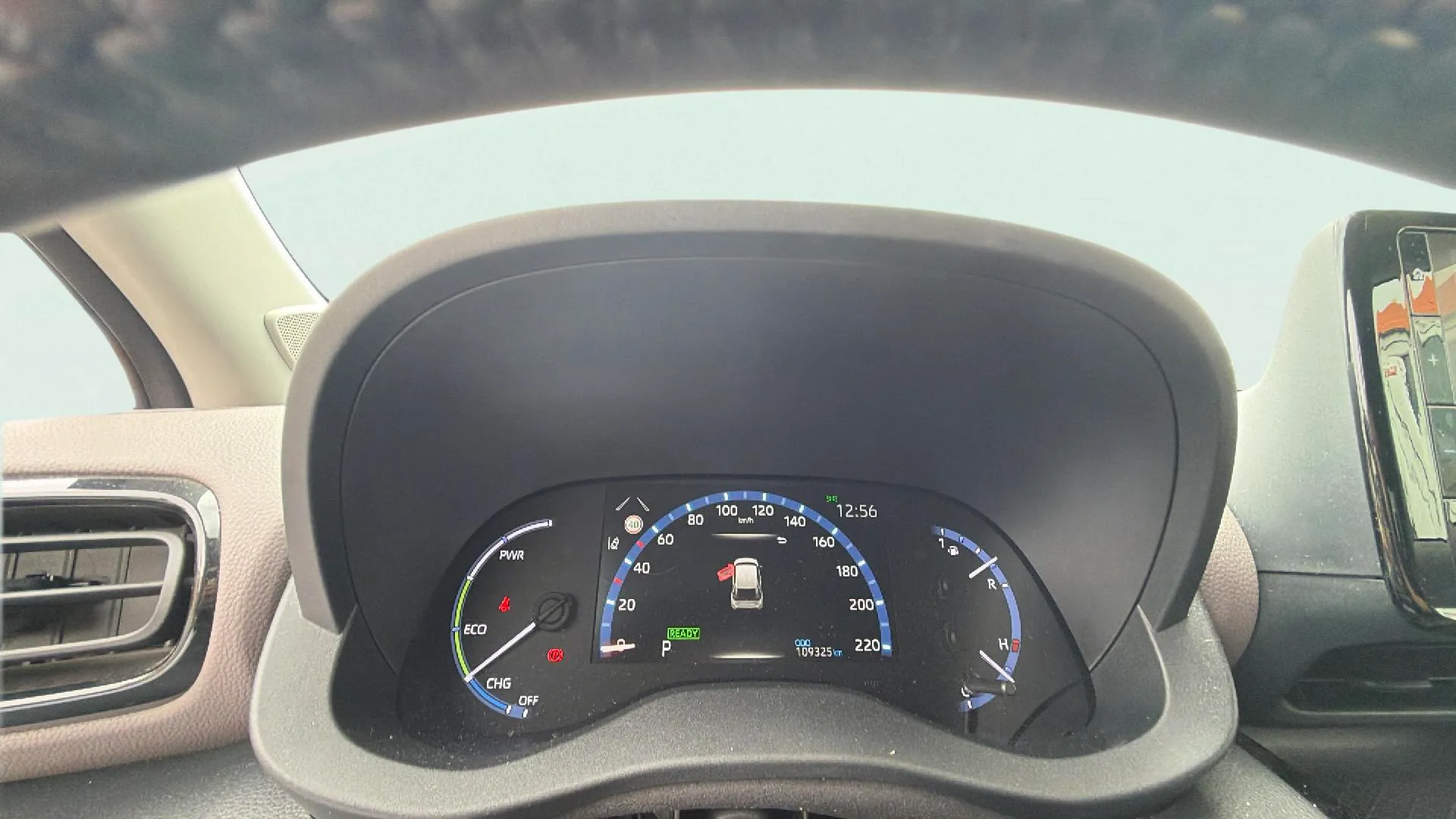 Toyota Yaris Cross 1.5 120H Active Tech Pack Confort - foto 9