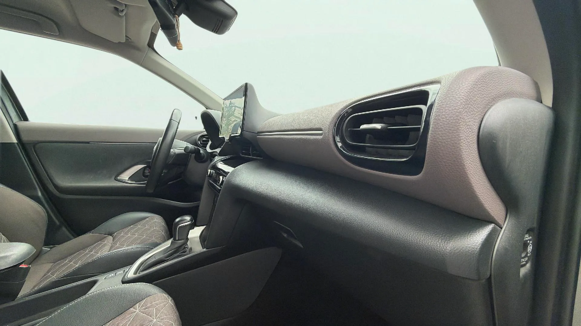 Toyota Yaris Cross 1.5 120H Active Tech Pack Confort - foto 20