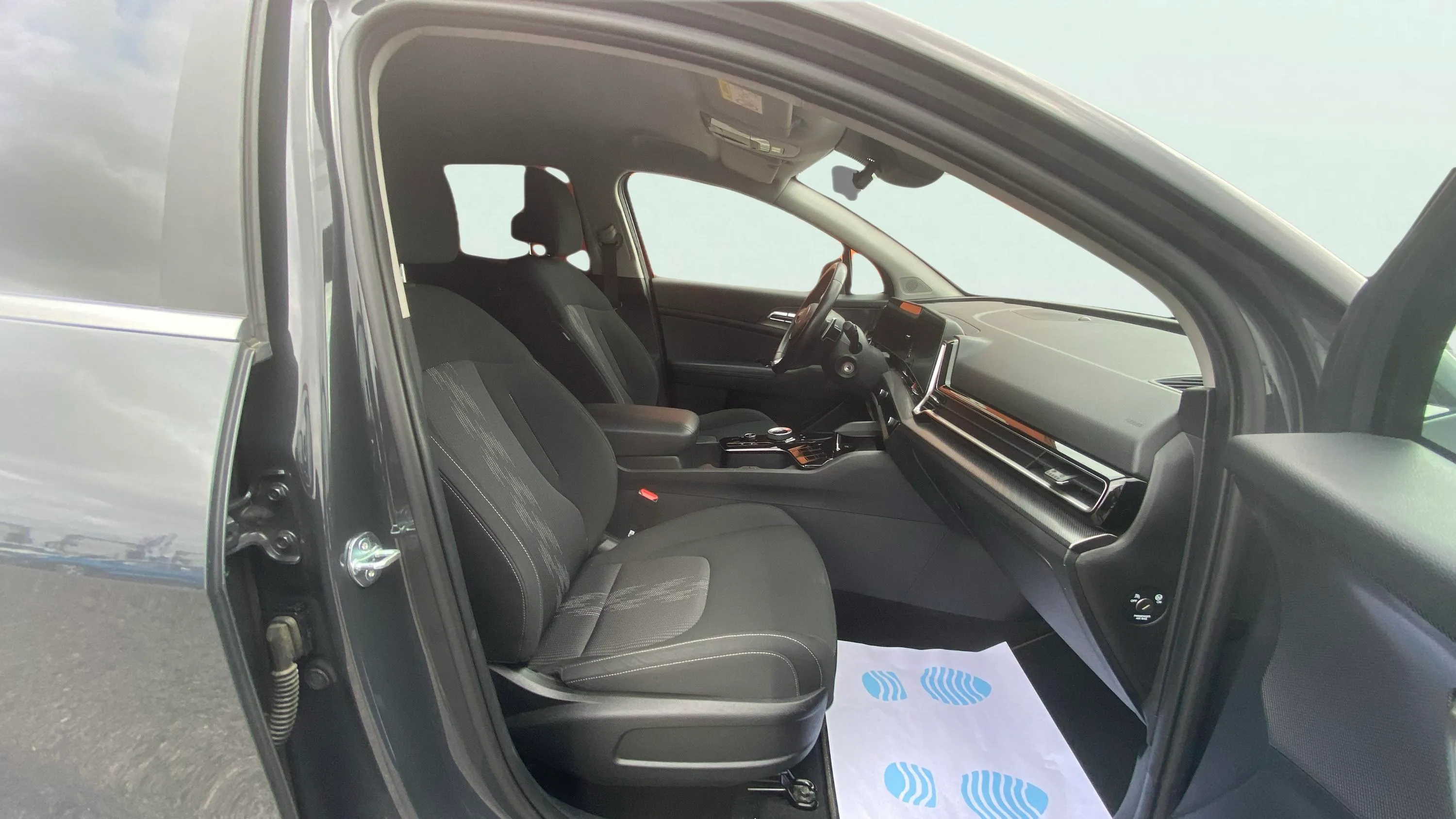 Kia Sportage 1.6 T-GDi HEV Drive 4x2 - foto 14