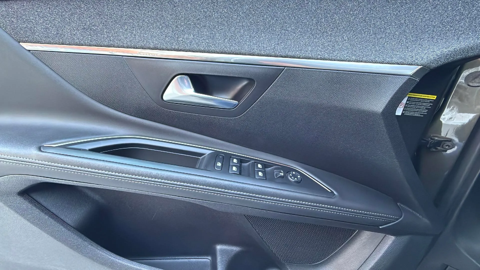 Peugeot 5008 1.2 PureTech Active Pack EAT8 - foto 16