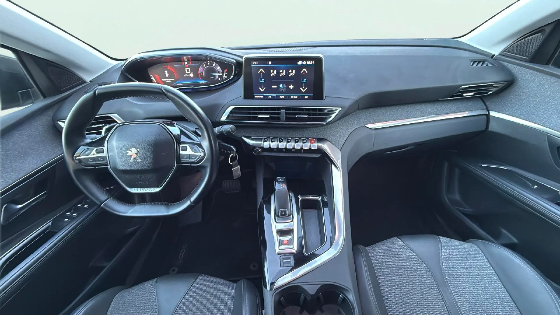 Peugeot 5008 1.2 PureTech Active Pack EAT8 - foto 13
