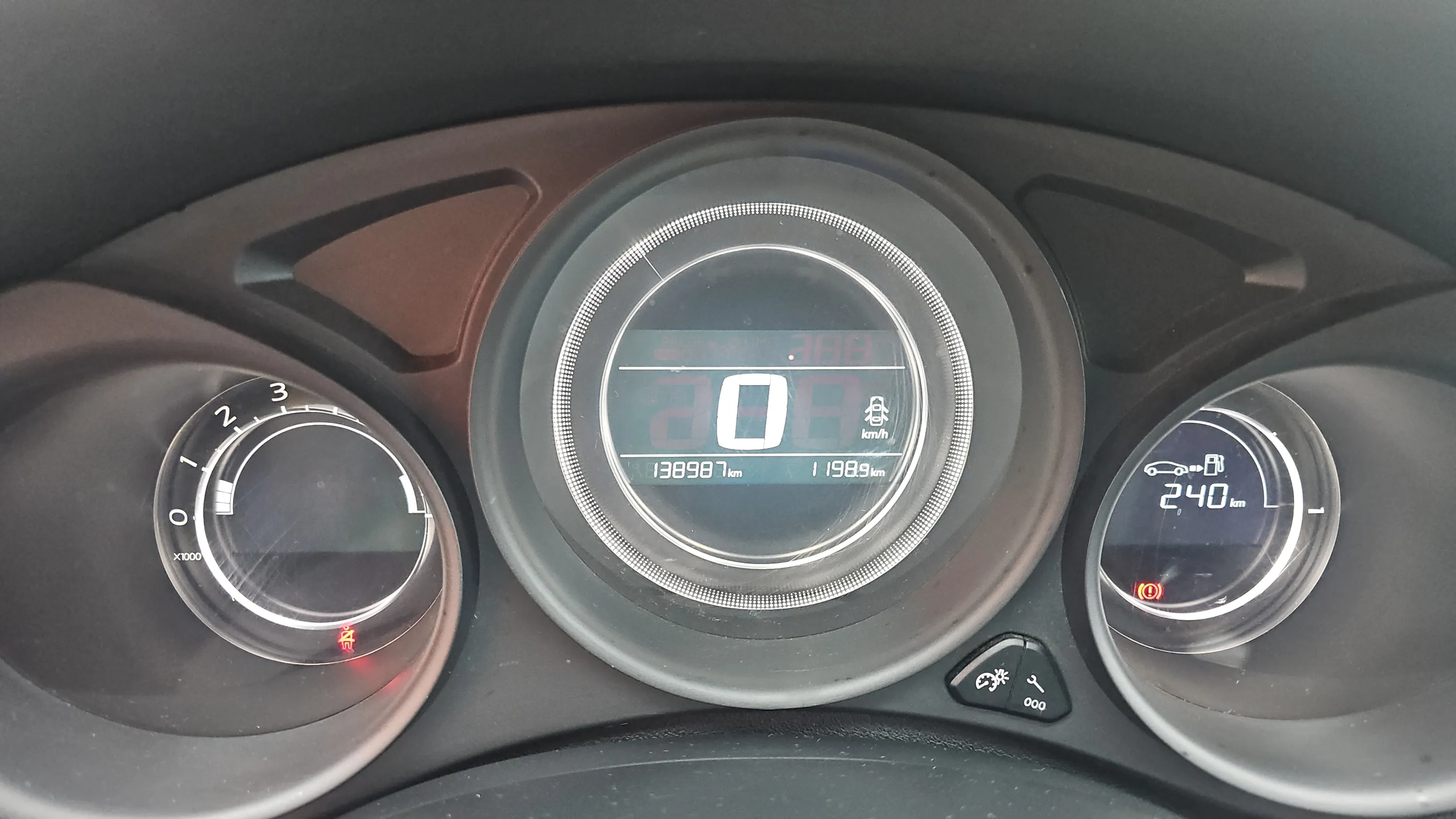 Citroën C4 PureTech Tonic - foto 12
