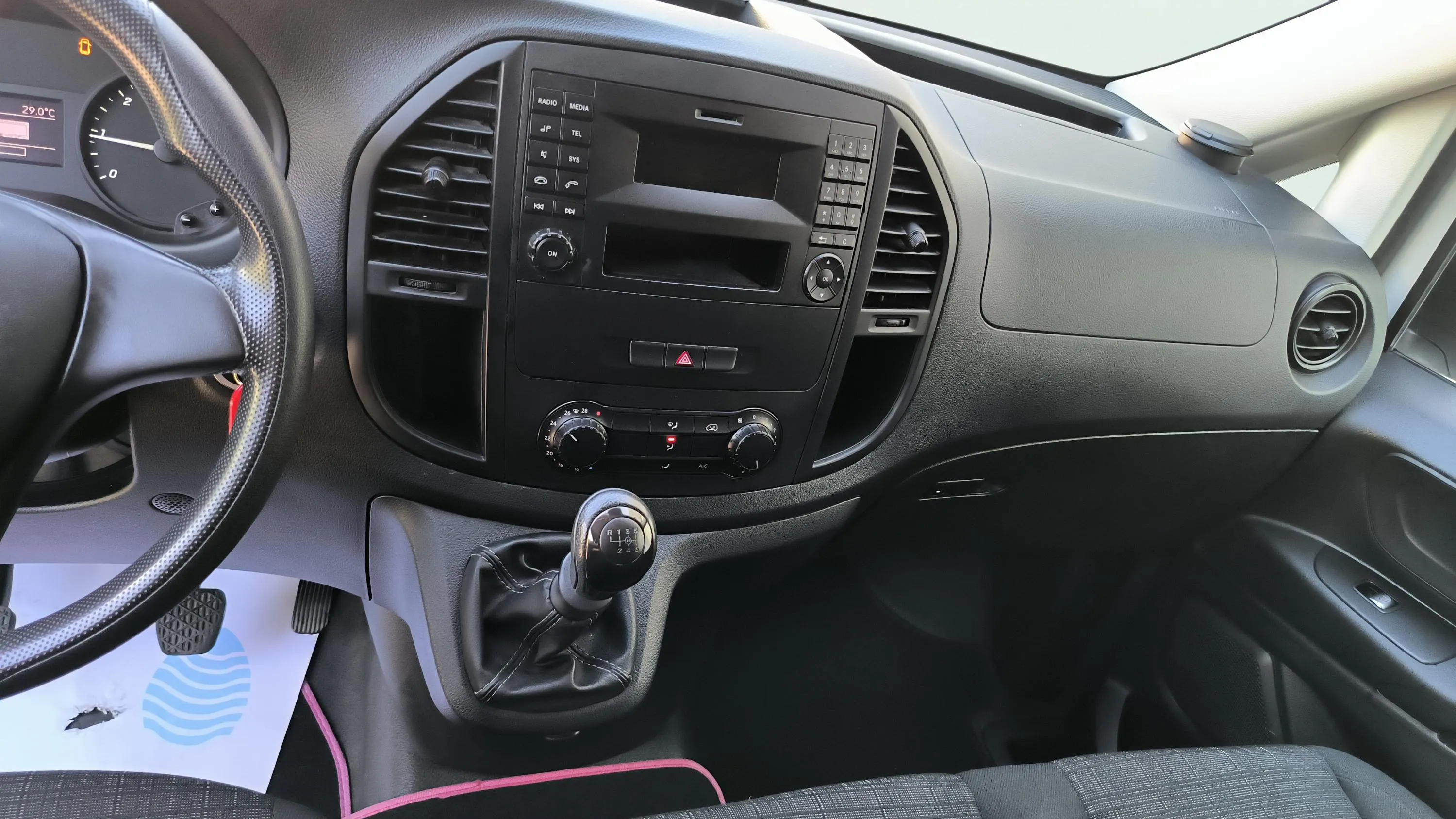 Mercedes-Benz Vito 111 CDI - foto 18