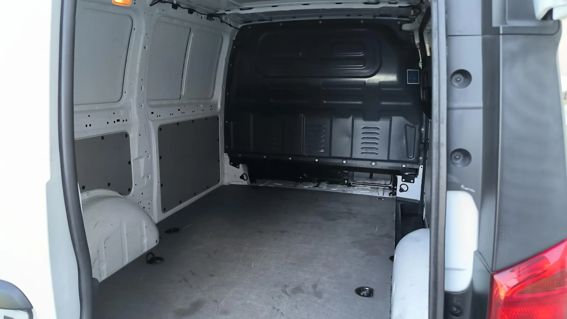 Mercedes-Benz Vito 111 CDI - foto 10
