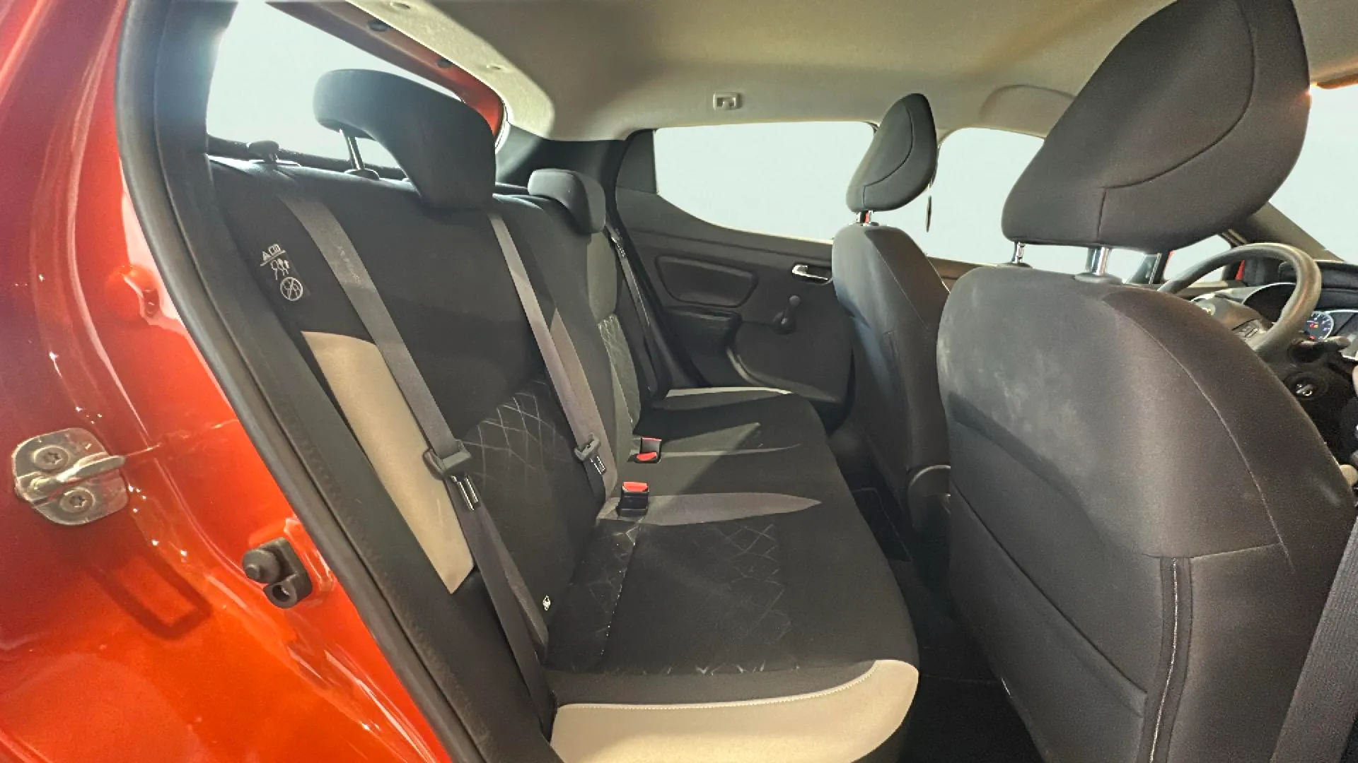 Nissan Micra 1.0G Acenta - foto 14