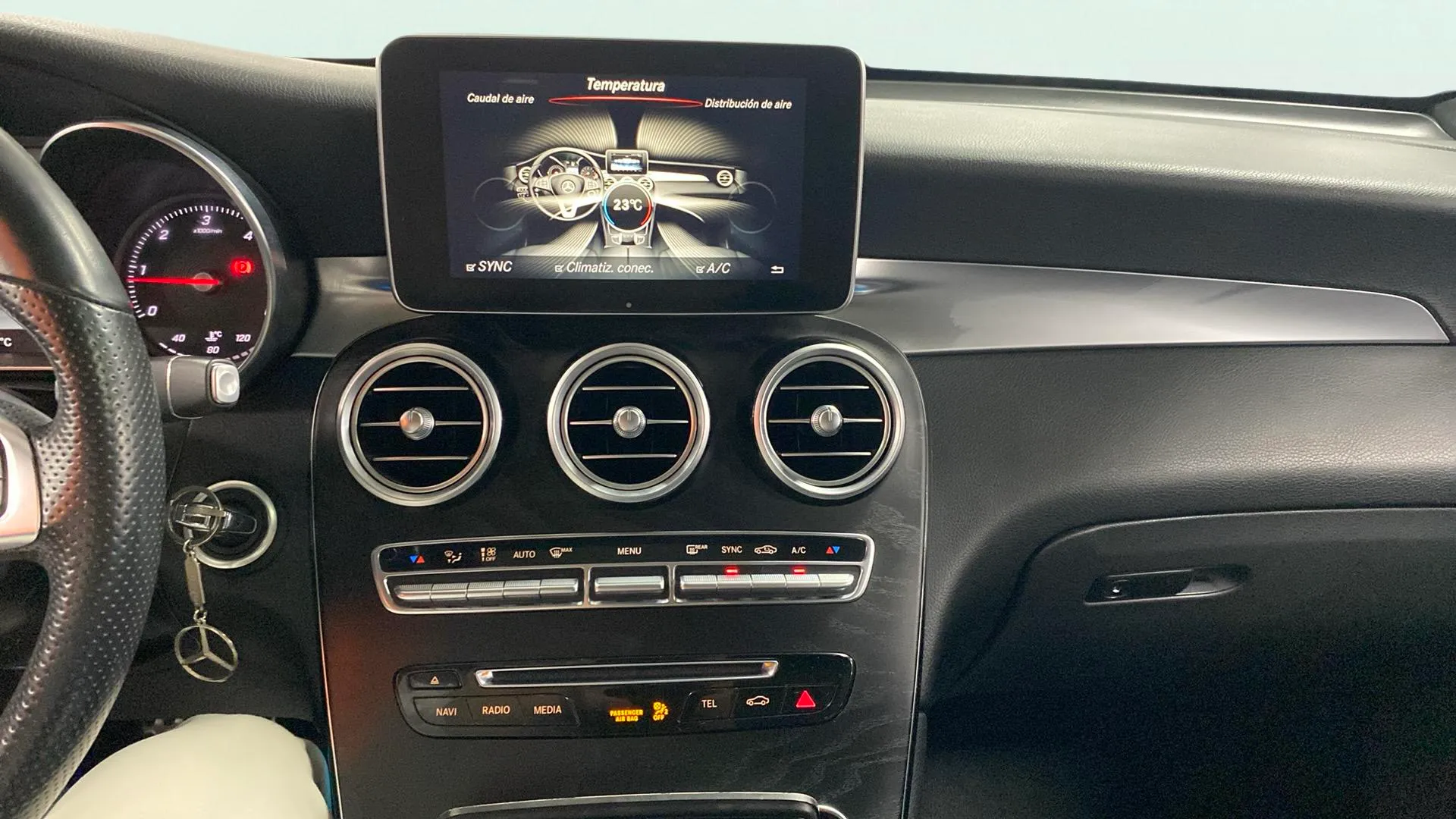 Mercedes-Benz GLC 250 d 4MATIC - foto 18