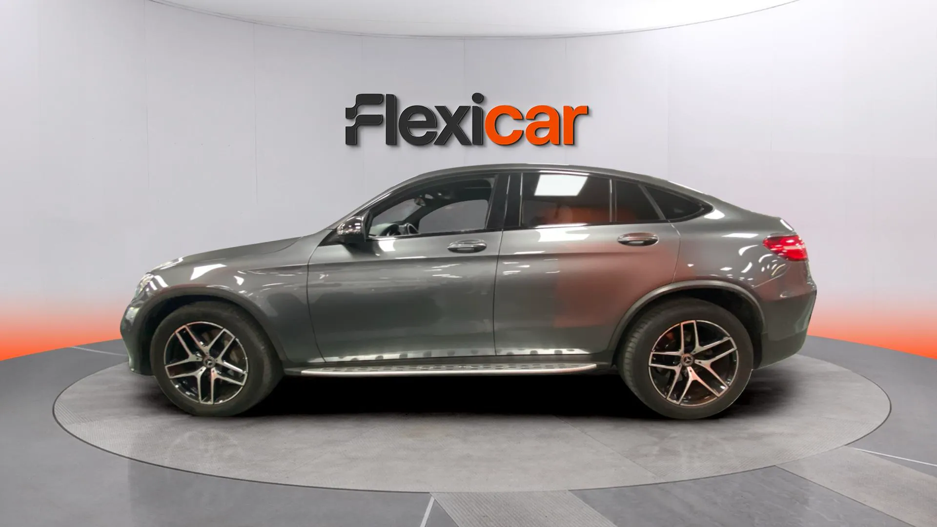 Mercedes-Benz GLC 250 d 4MATIC - foto 4